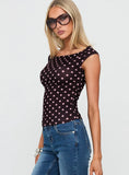 Cheirosa Off Shoulder Top Chocolate / Pink