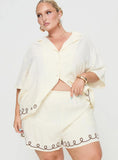 Jamari Linen Blend Shorts Cream Brown Curve