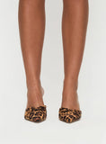 Autumn Moon Pointed Toe Heels Leopard