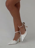 Nilah Pointed Toe Heels White