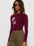 Amabon Top Burgundy Blurred Rose
