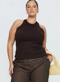 Harlene Back Detail Top Brown Curve