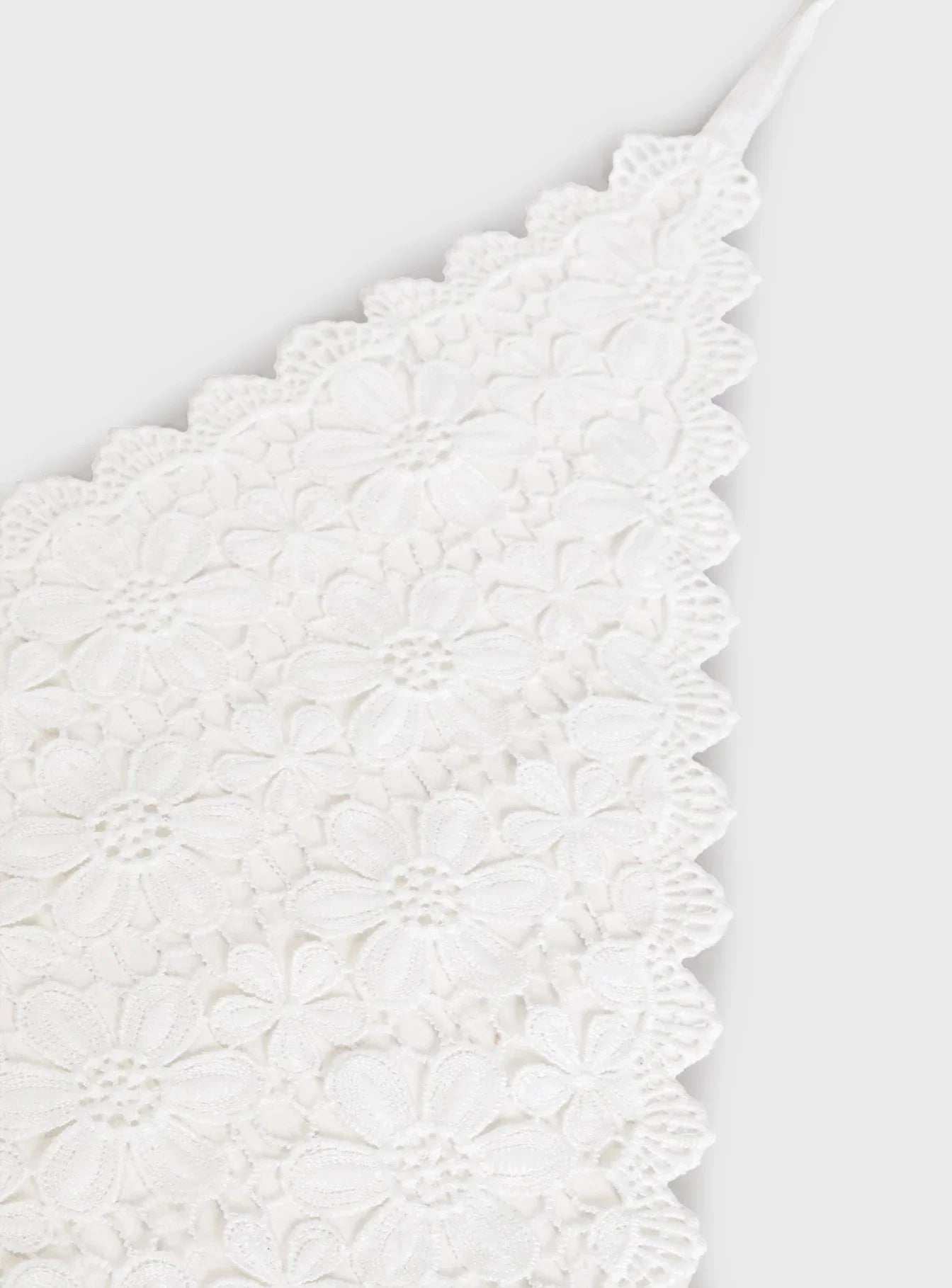 Pinot Lace Hair Scarf White