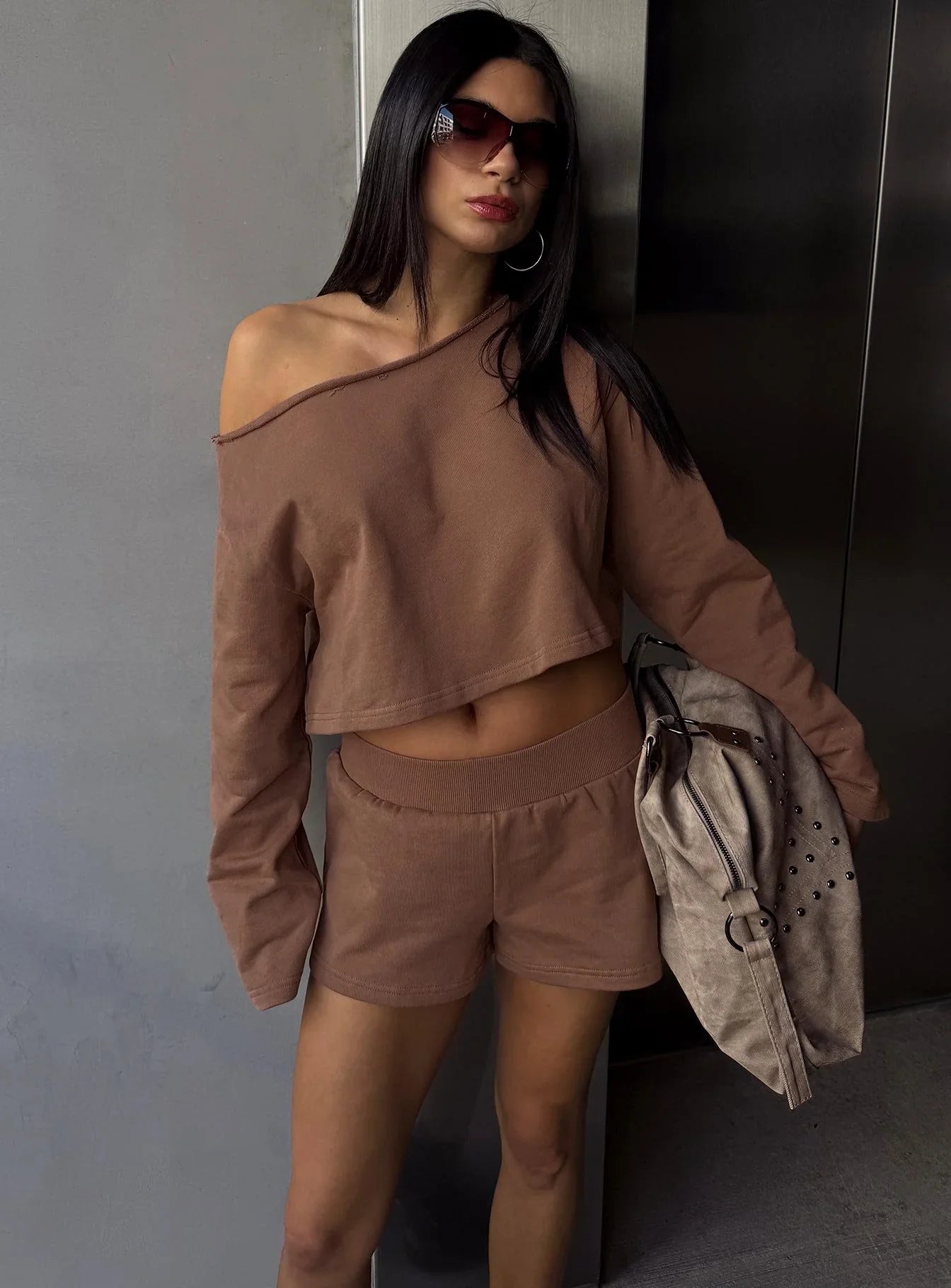 Retreat Raw Edge Off Shoulder Jumper Cocoa