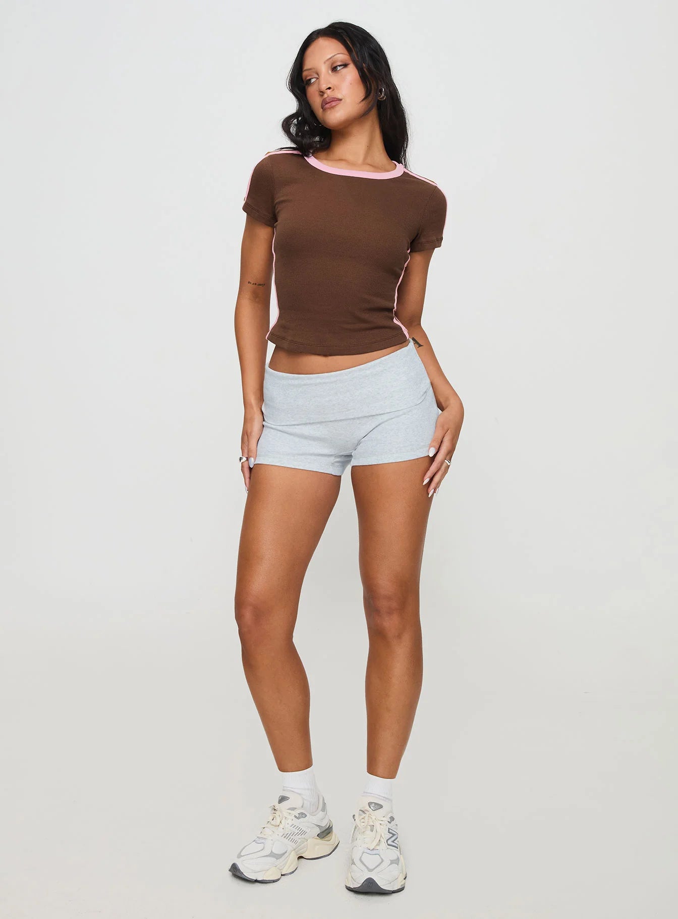 Baseline Scoop Rib Tee Brown Pink