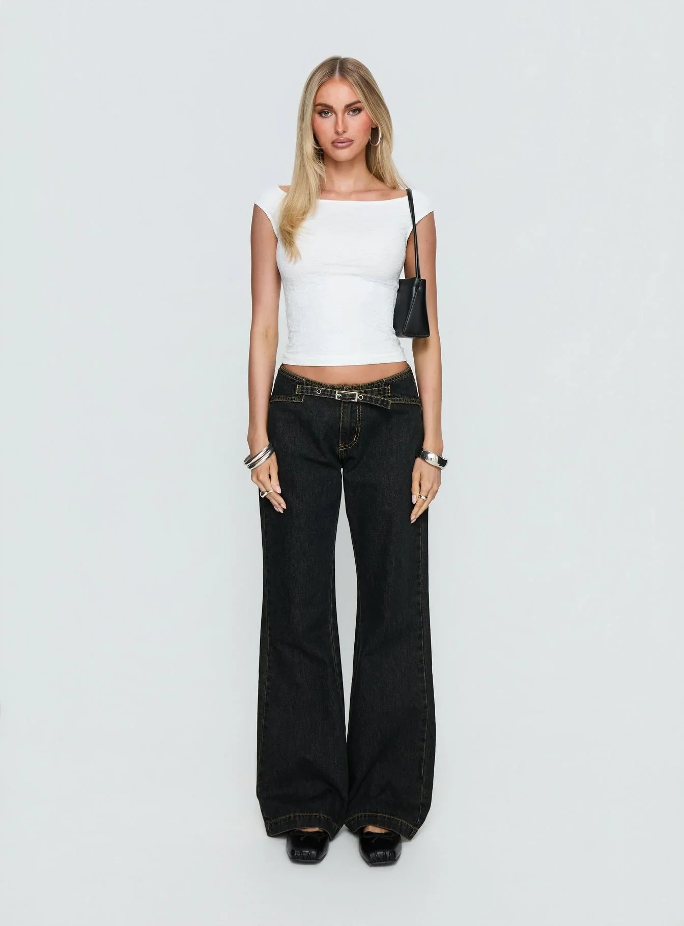 Slow Ride Mid Rise Bootleg Belted Jeans Grunge Wash