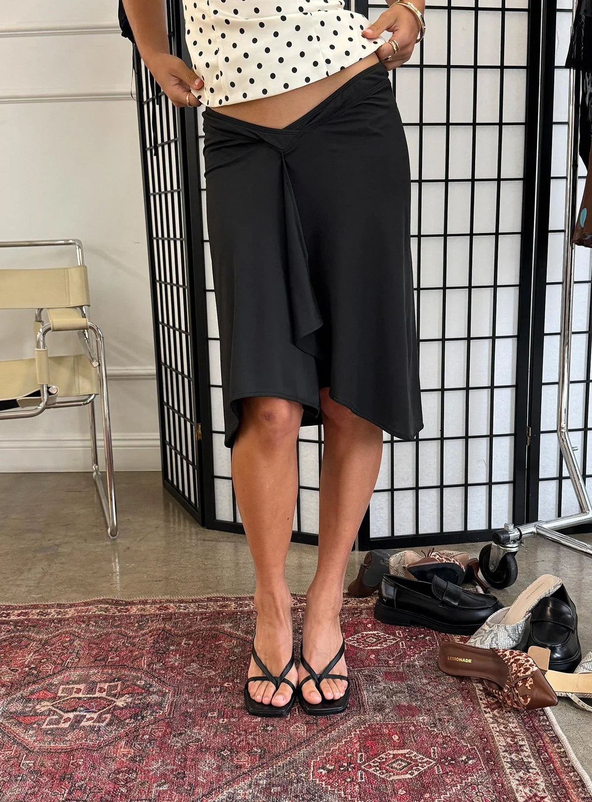 Esmeray Midi Skirt Black