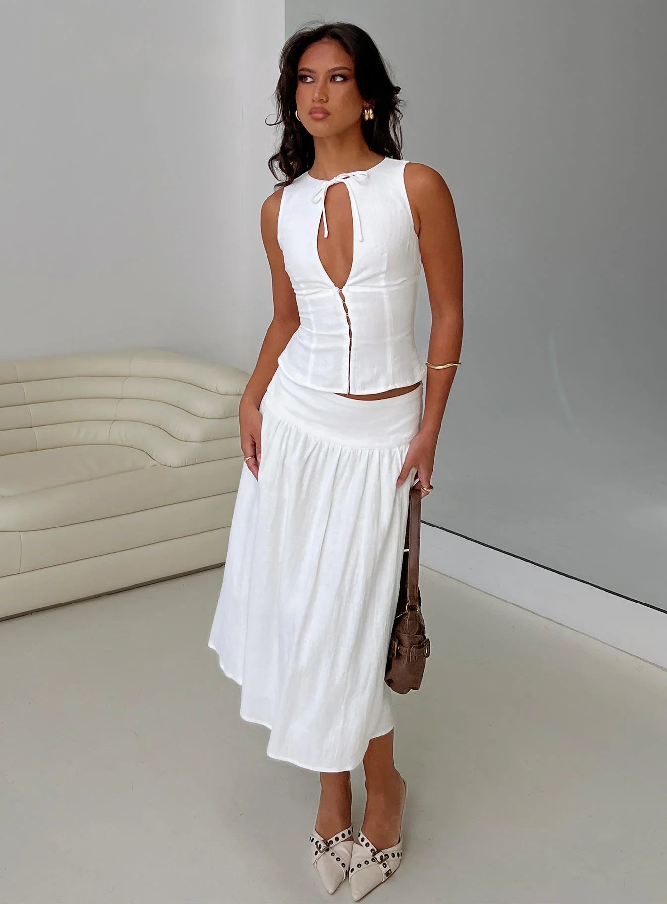 Alissea Keyhole Linen Blend Top White