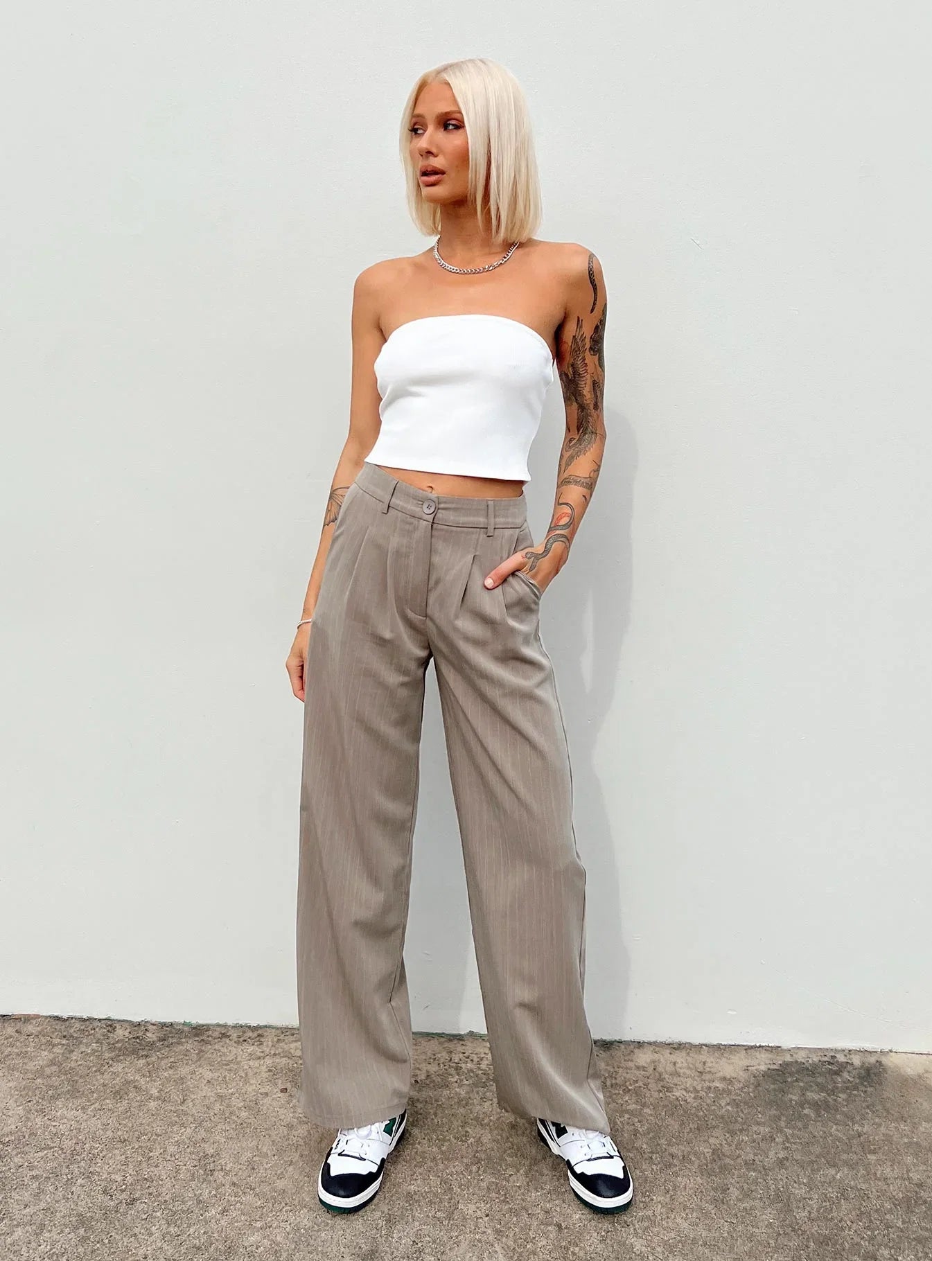 Archer Pants Pinstripe Beige