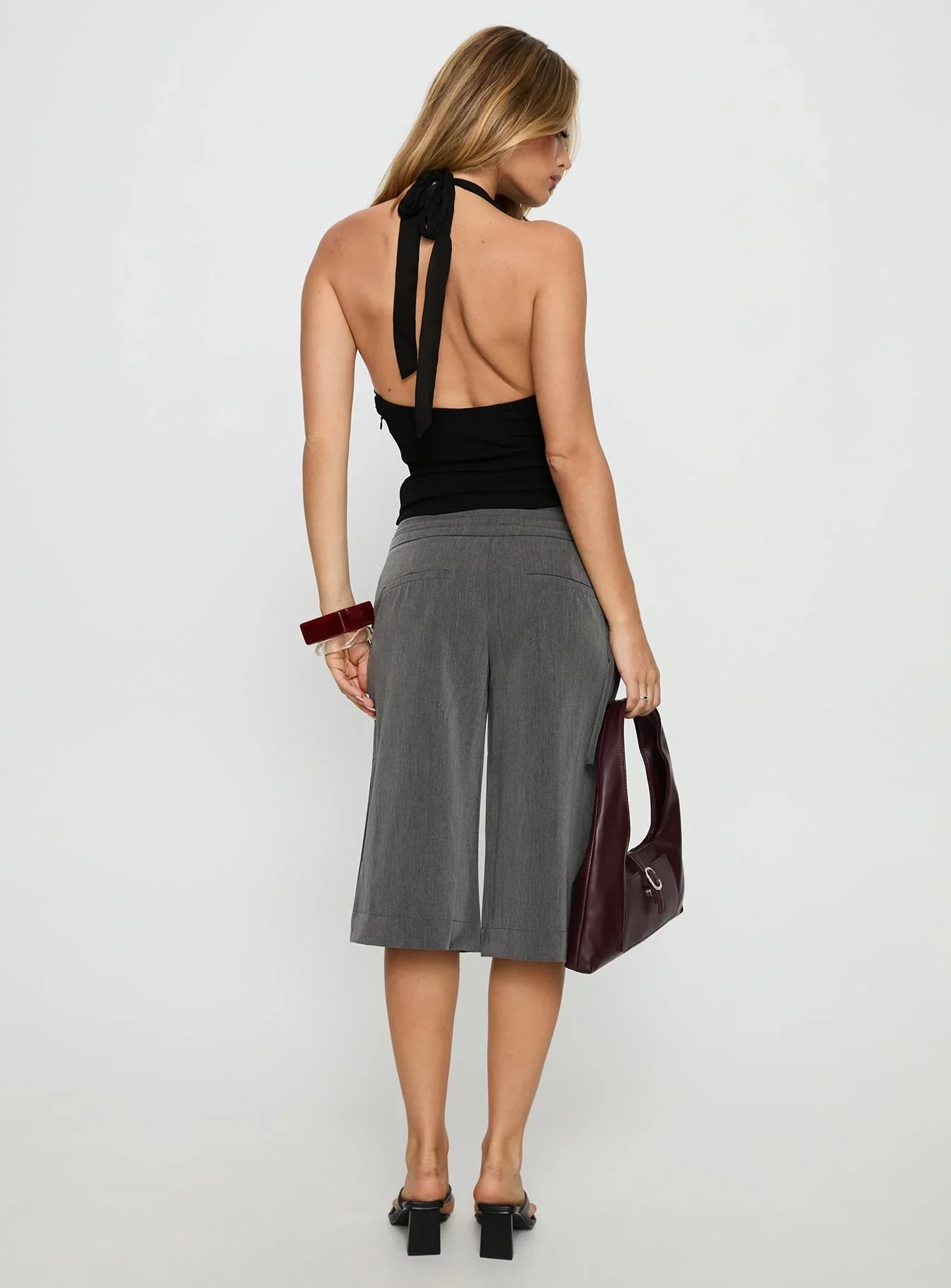 Rakelle 3 4 Tailored Shorts Dark Grey