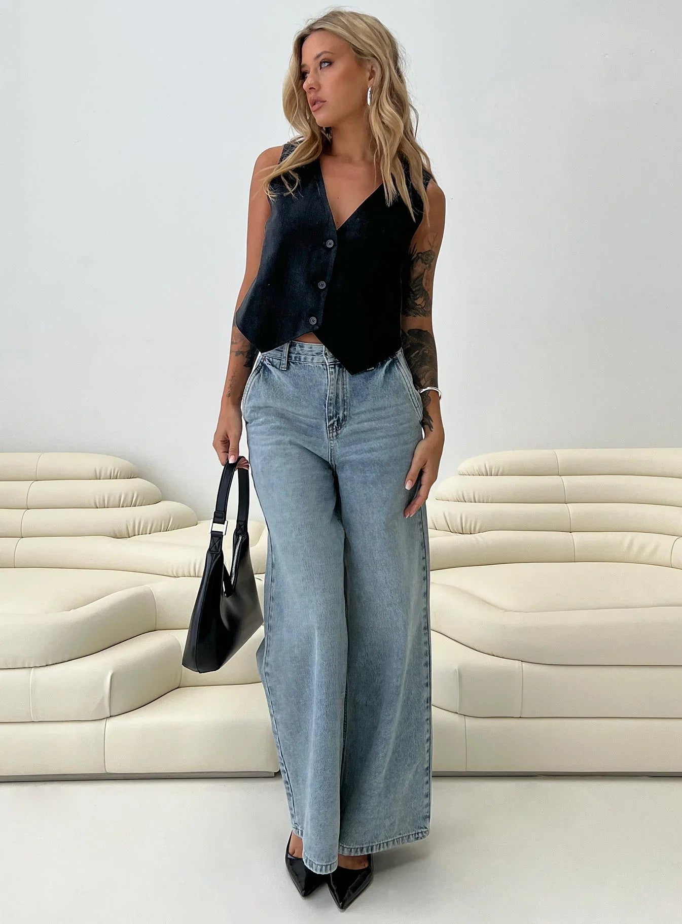 Jewelz High Rise Wide Leg Jeans Light Wash