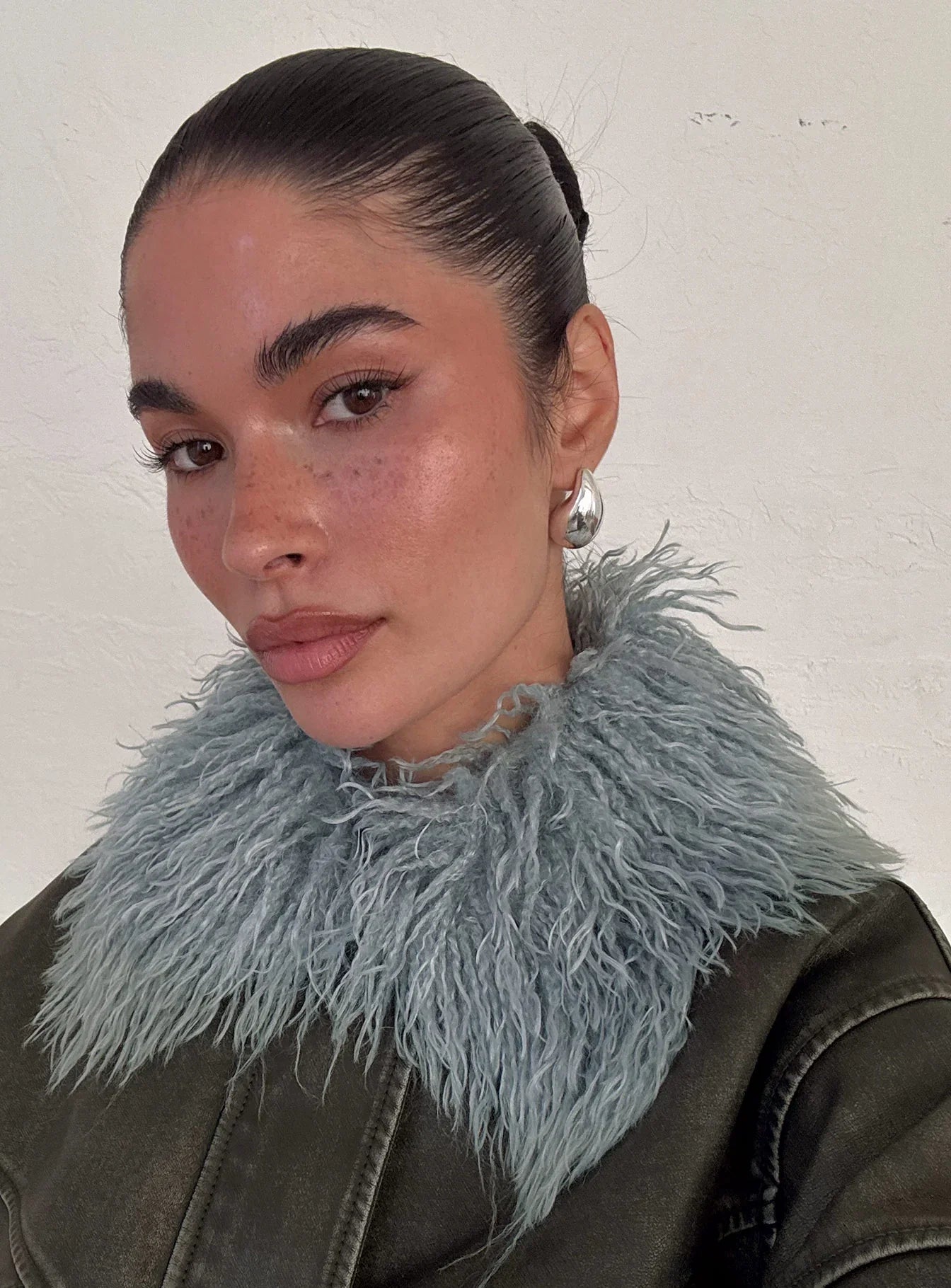 Dazzling Teardrop Earrings Silver