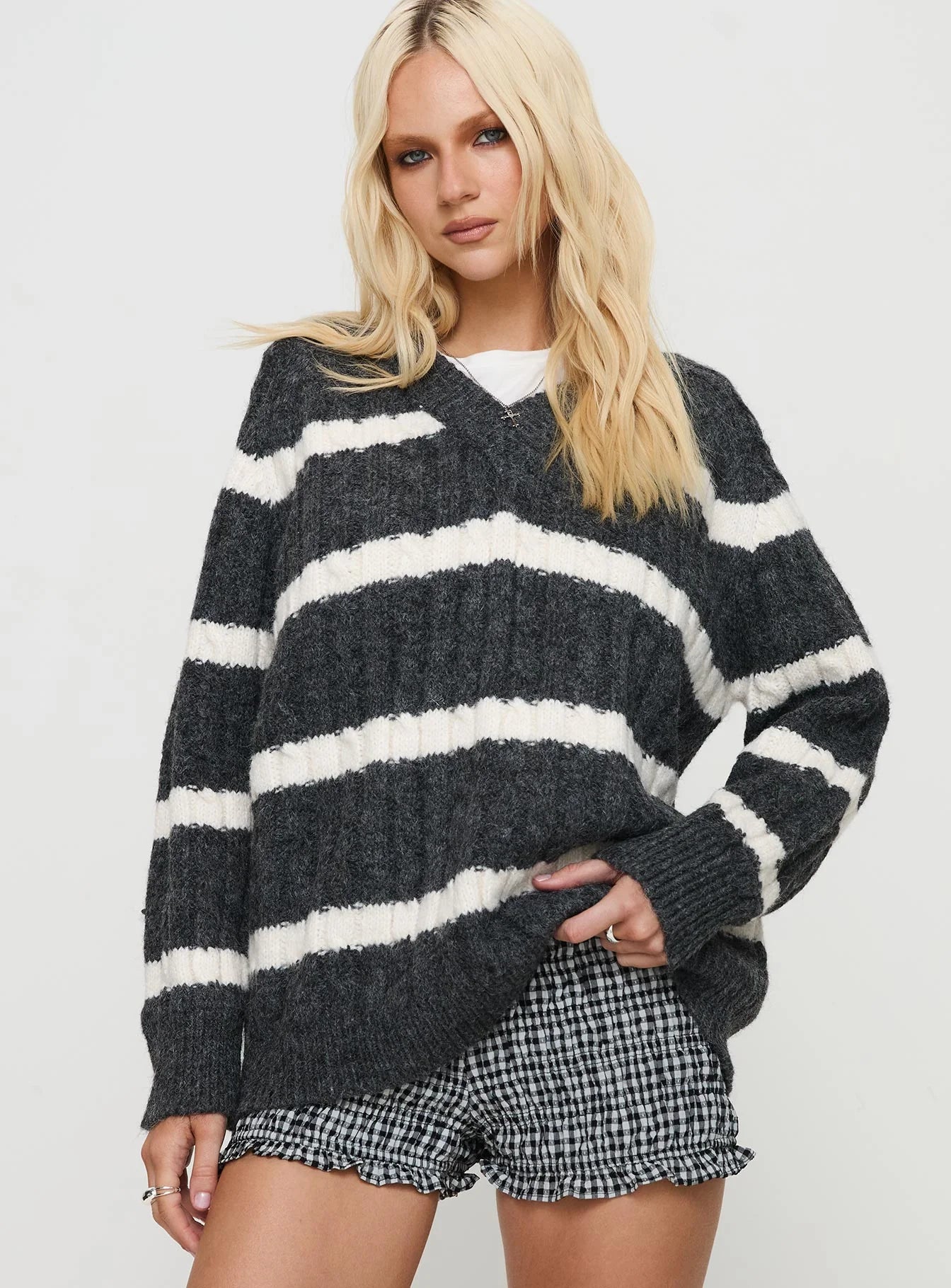 Percivill Knit Sweater Grey Cream