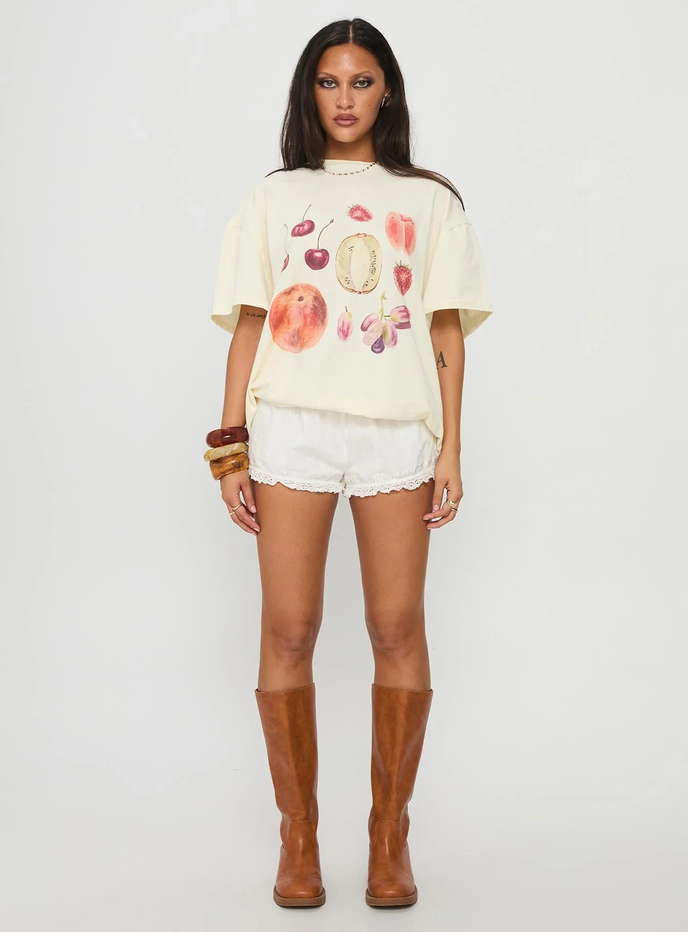 Farmers Pick Oversized Graphic Top Cream