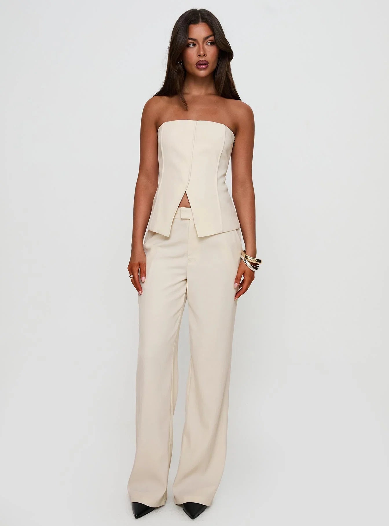 Lavish Living Strapless Top Cream