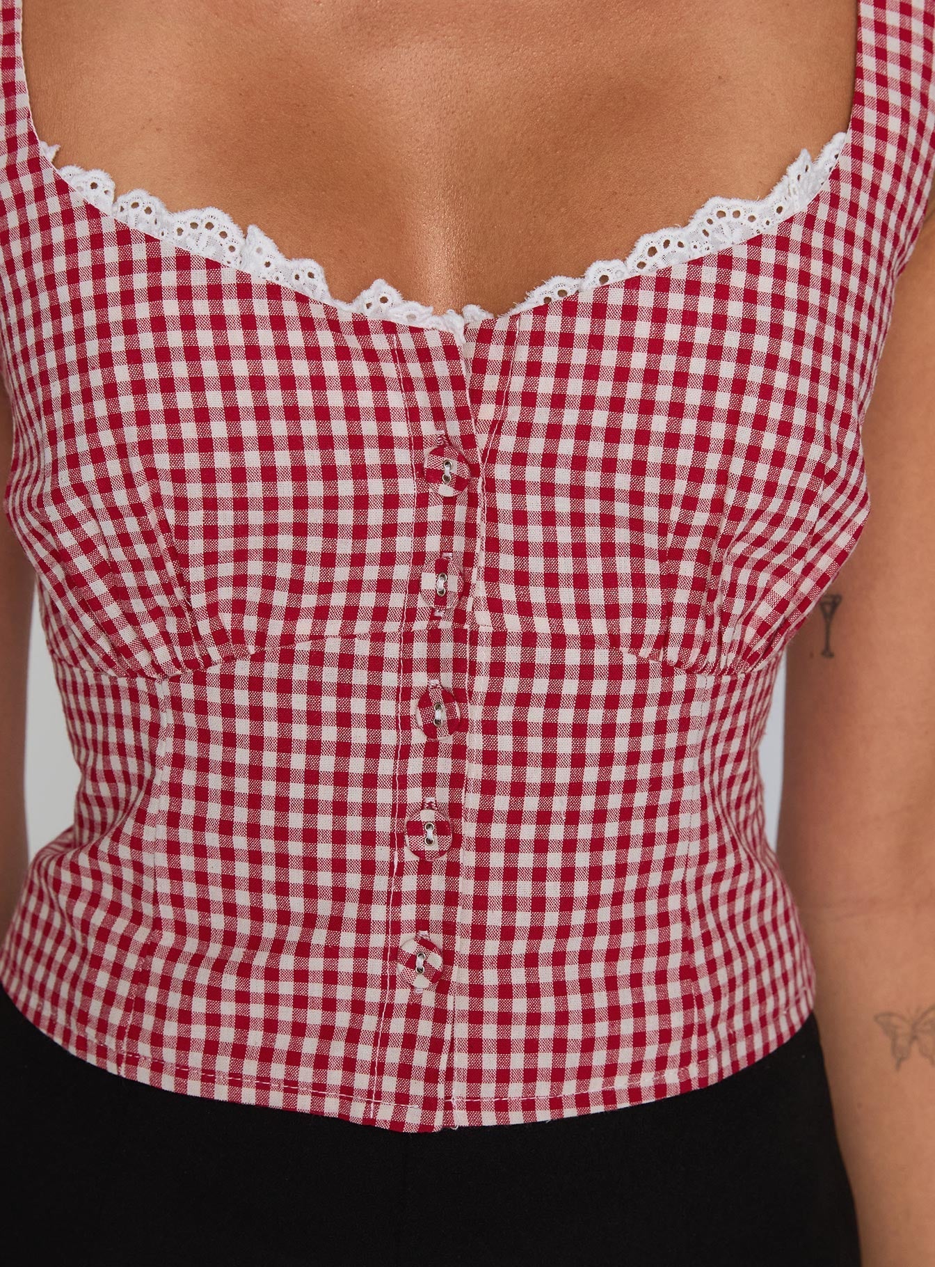 Bruncheon Top Red White