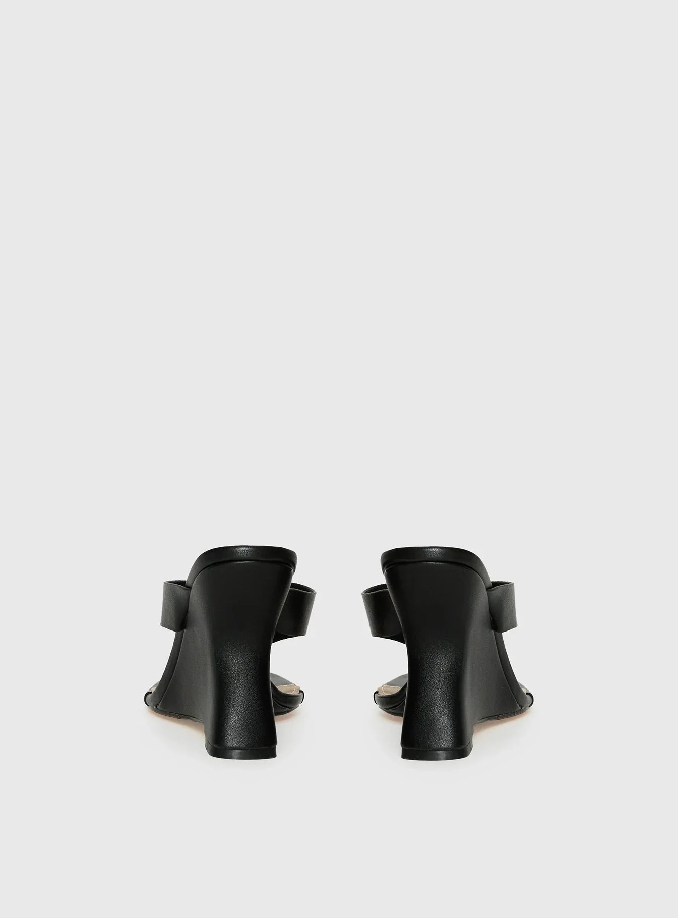 Gifted Thong Heels Black