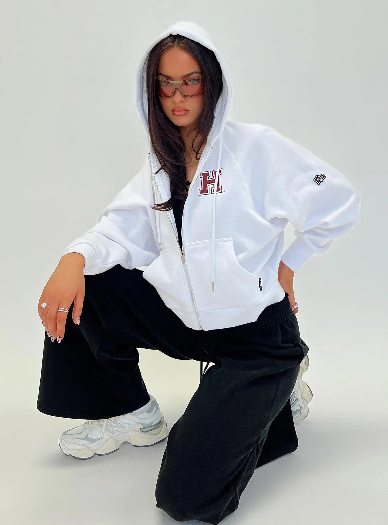 Harvard Raglan Zip Up White Red