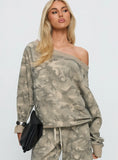 Wellness Off The Shoulder Jumper Washed Camo