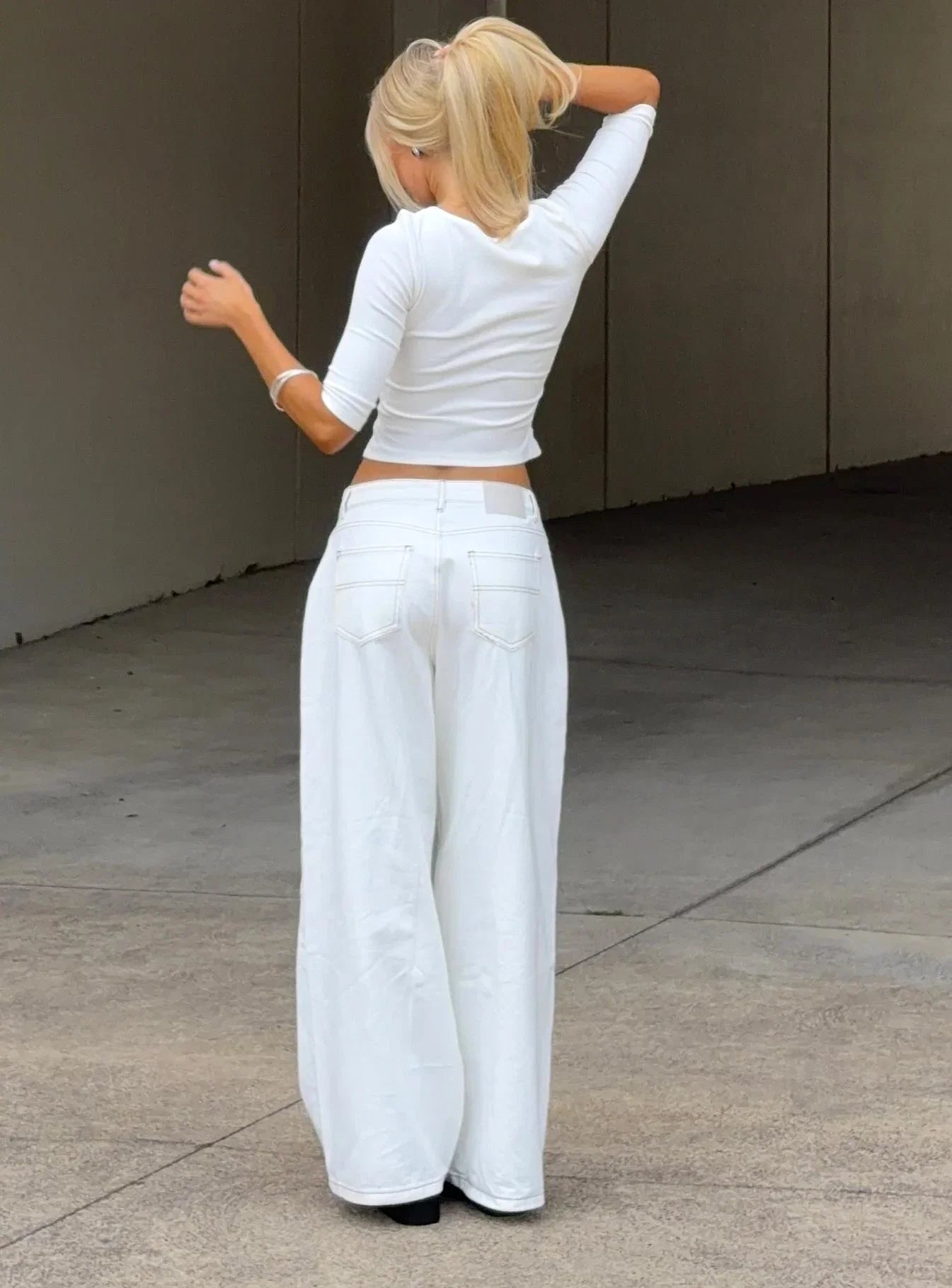 Naylor Mid Rise Wide Leg Jeans Cream Petite