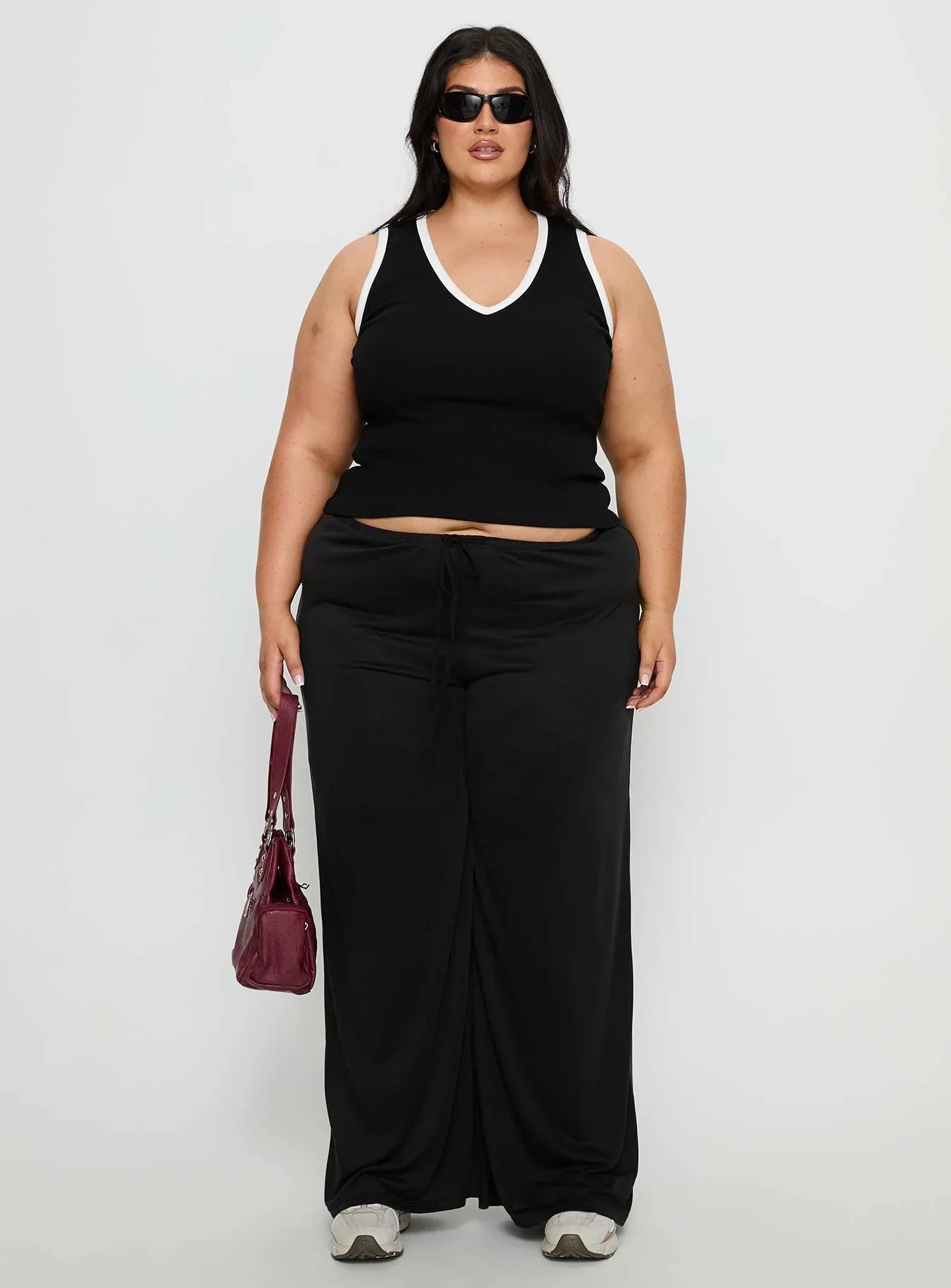Baseline V Neck Rib Tank Top Black White Curve