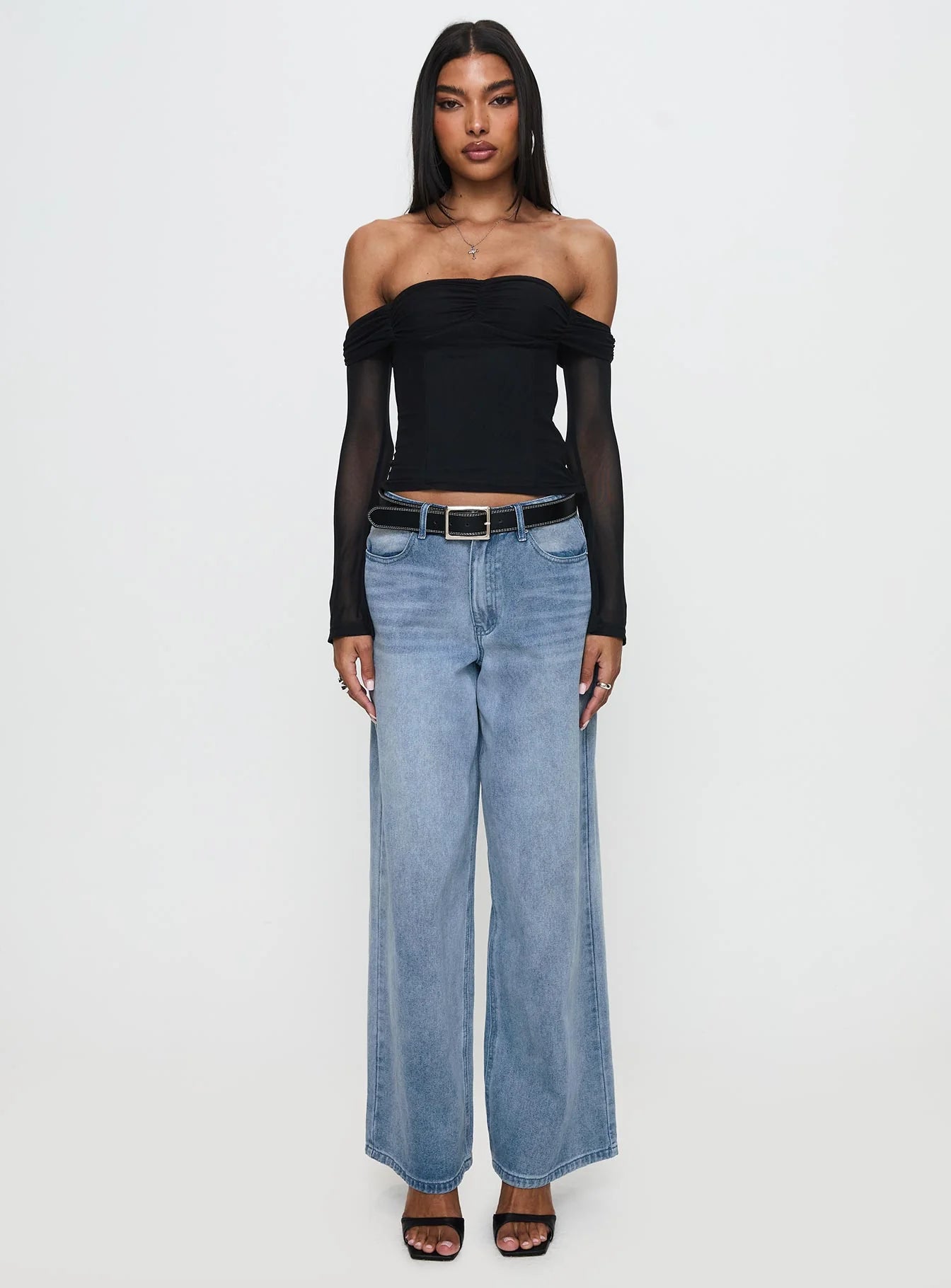 Saelan Off Shoulder Long Sleeve Top Black