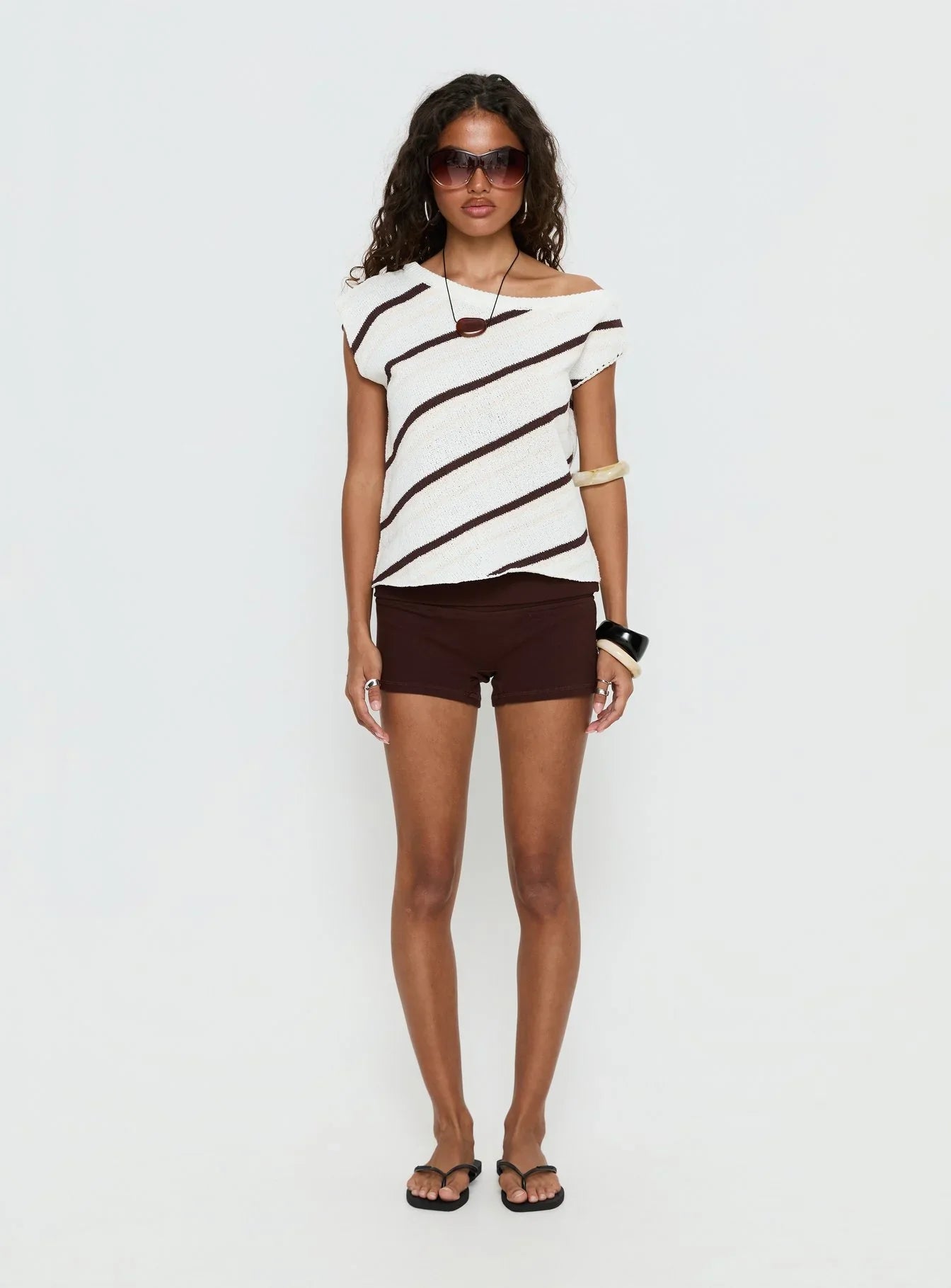 Ashfield Off Shoulder Top White / Beige Stripe