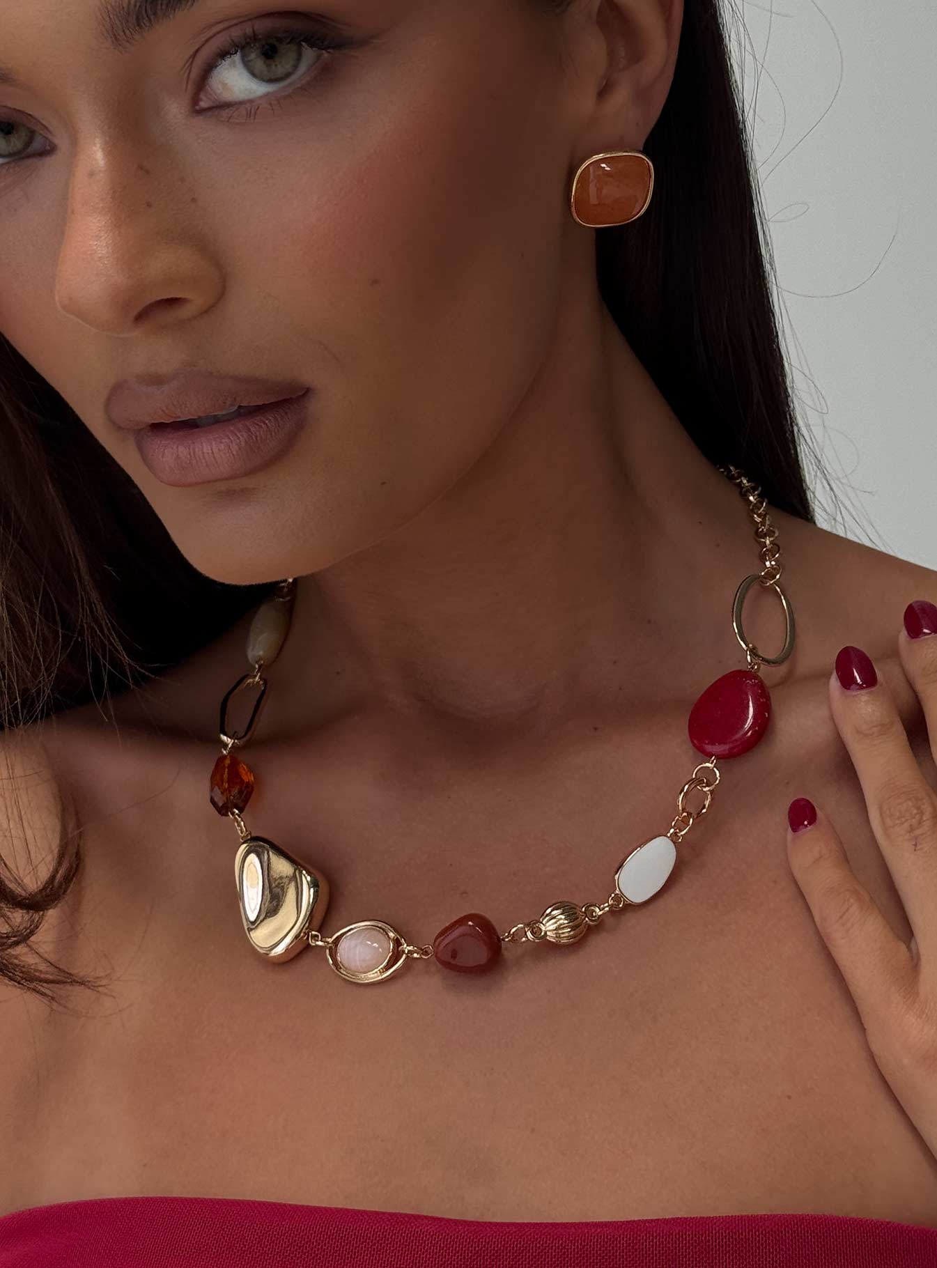 Quincie Necklace Gold Red