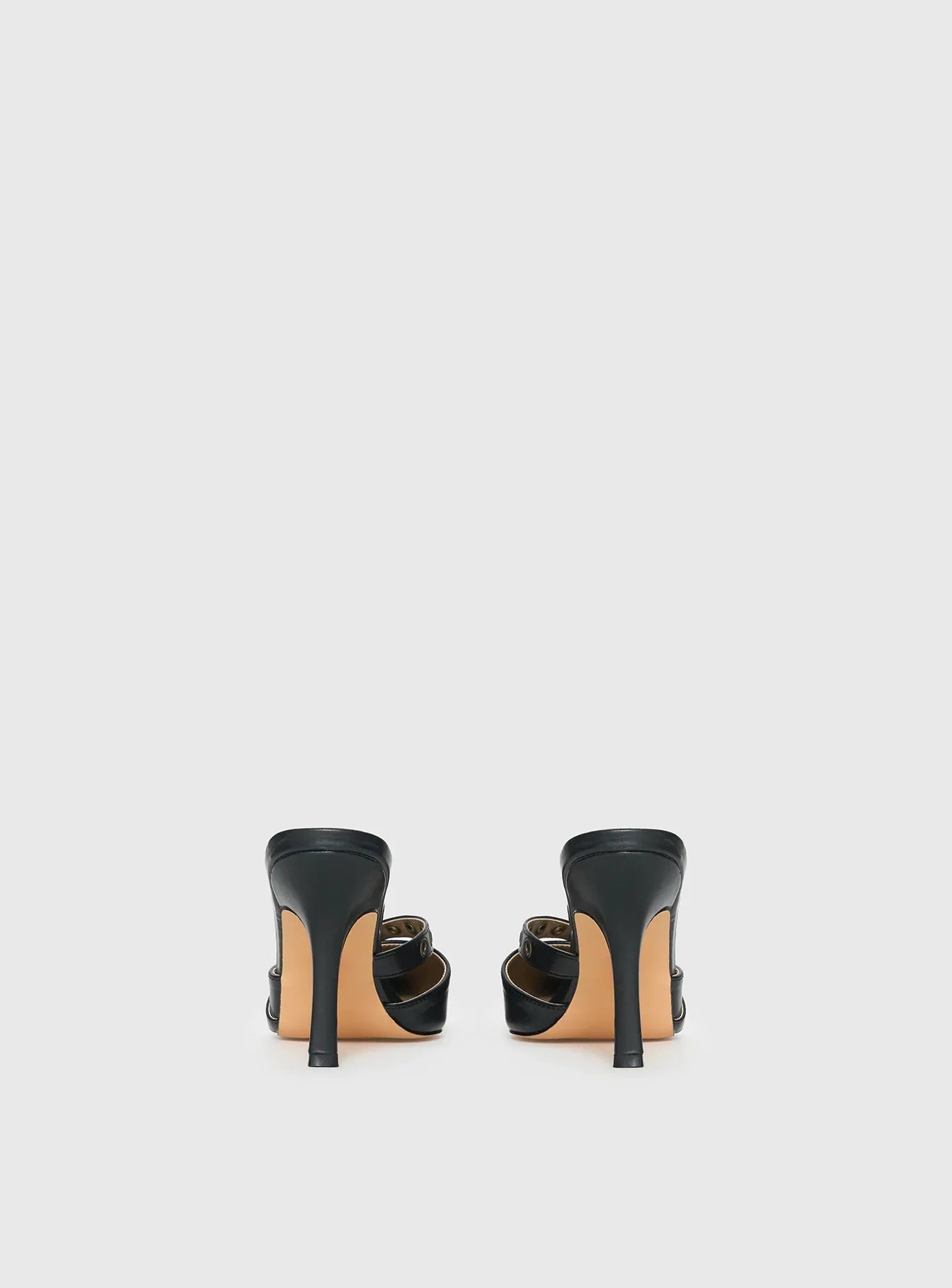 Compelling Pointed Toe Heels Black
