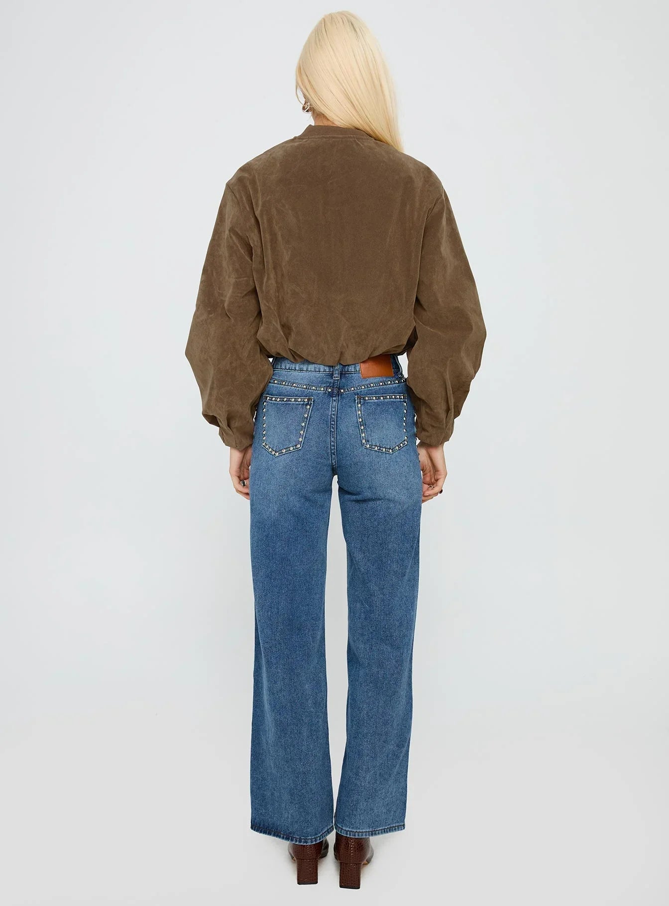 Saving Up Mid Rise Straight Leg Studded Jeans Mid Blue