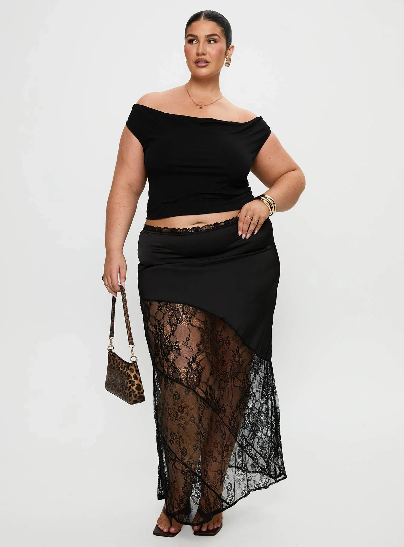 Irina Multi-wear Top Black Curve