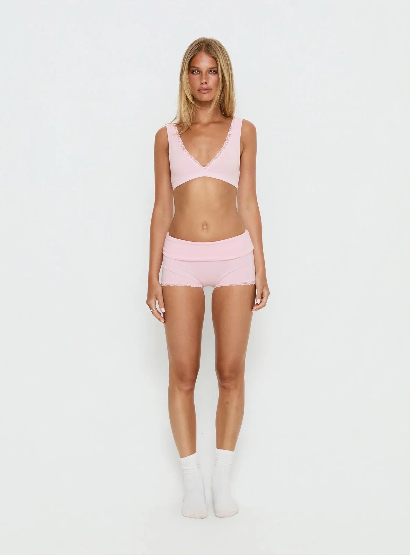Flissie Plunge Lace Bralette Pink