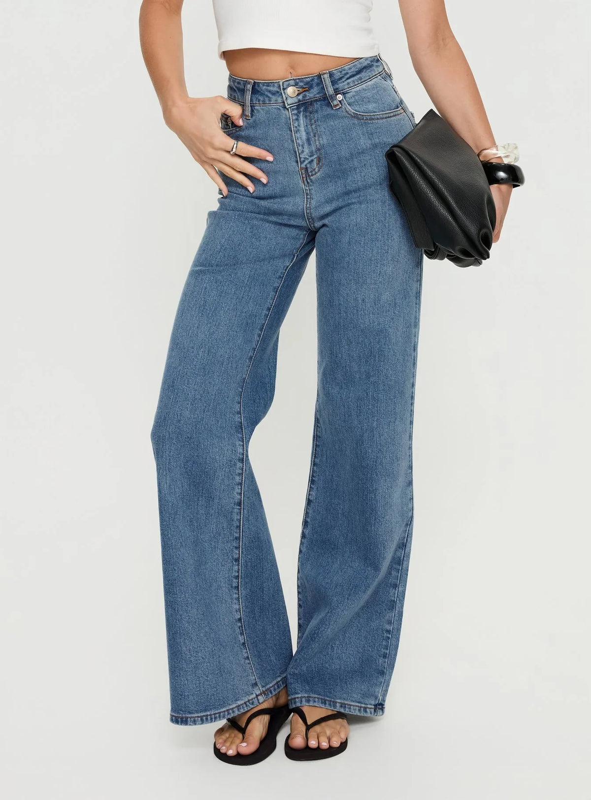 Thearlie High Rise Flared Jeans Mid Blue Wash