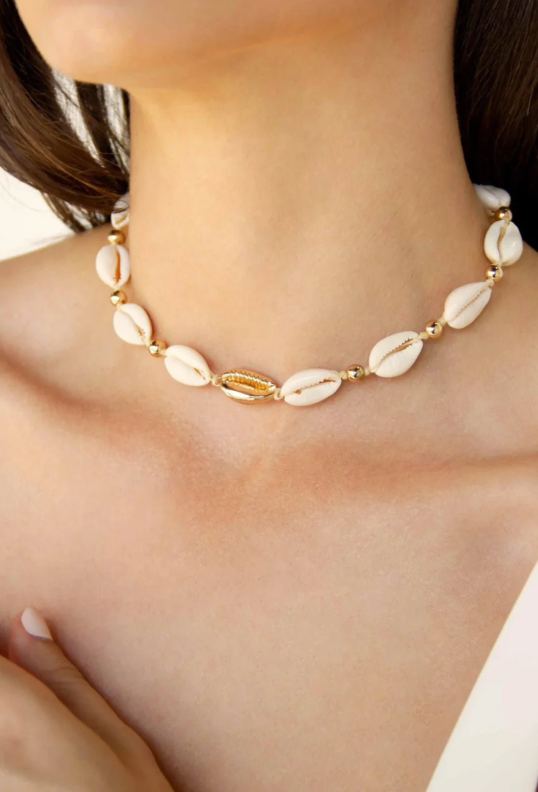 Ettika Cowrie Shell Choker Necklace
