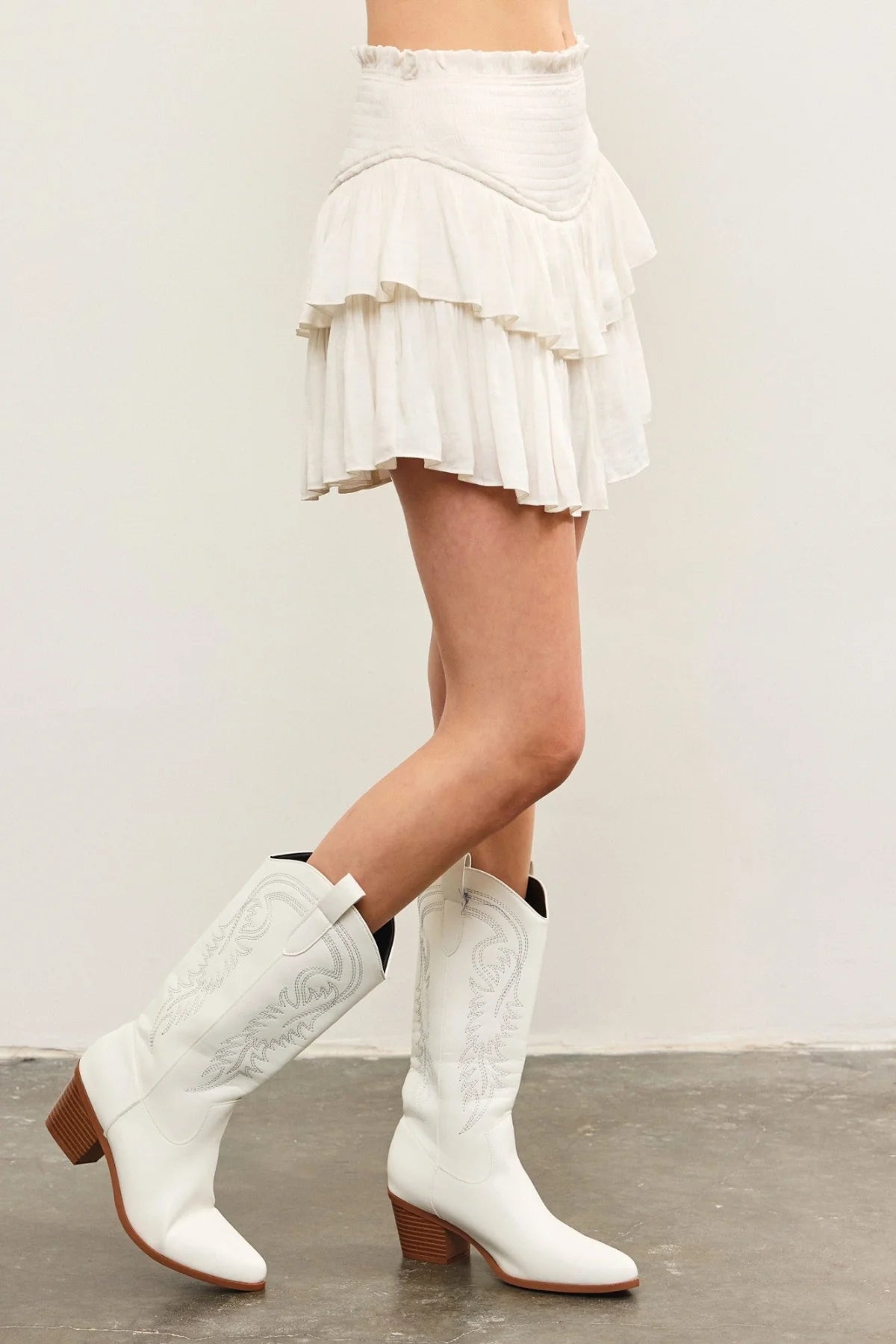 Monaco White Ruffled Skort