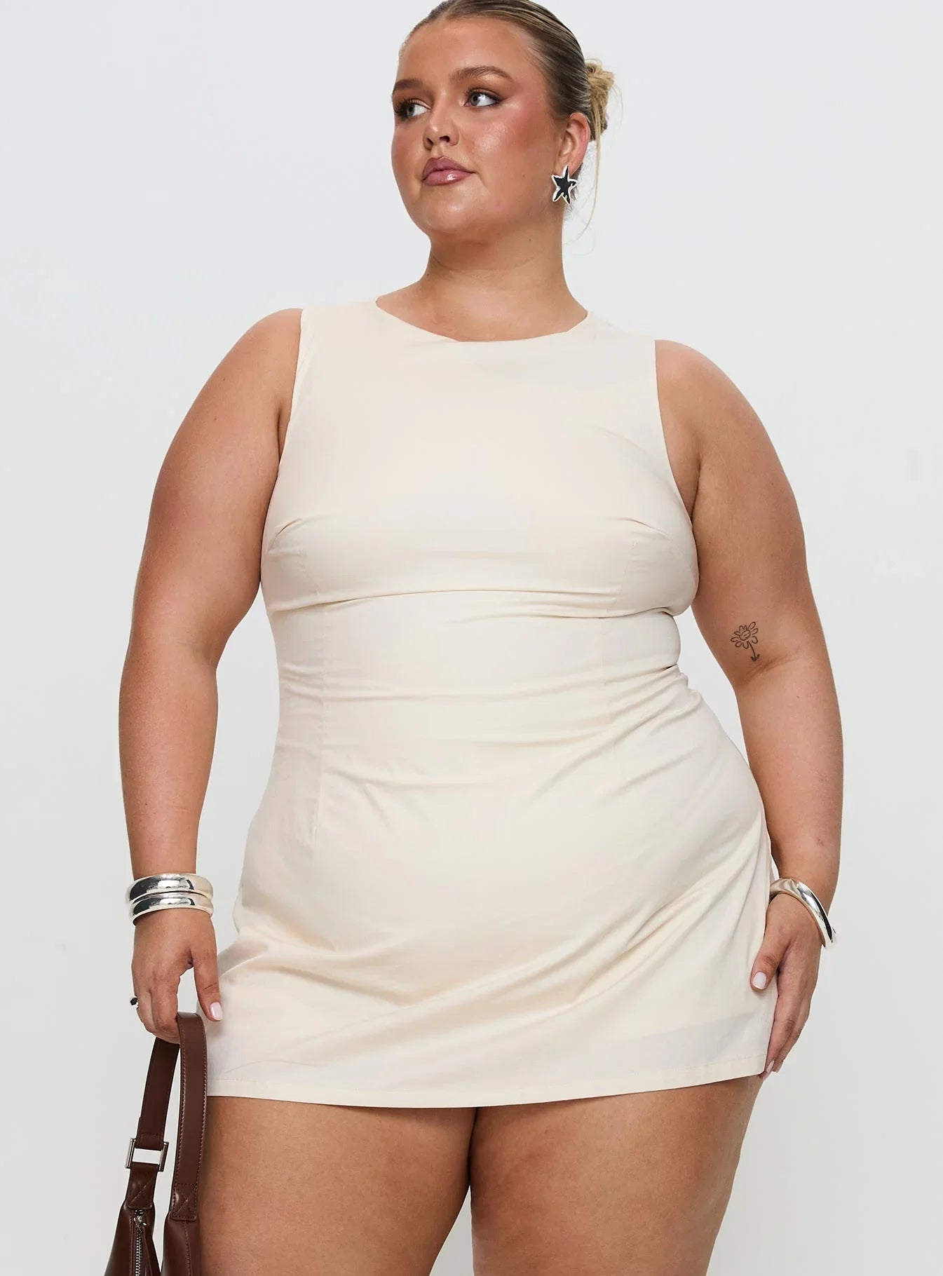 Yumiko Romper Cream Curve