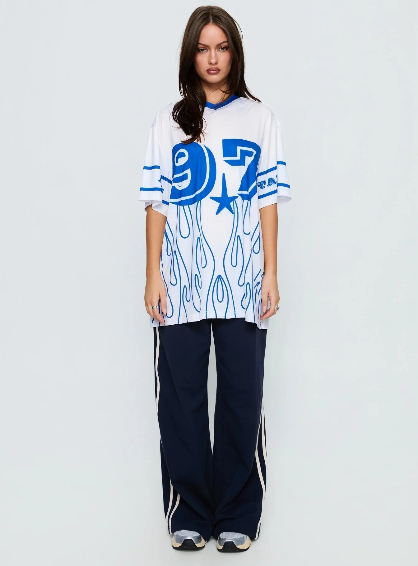 97 Sportstar Oversized Jersey Graphic Top White Blue