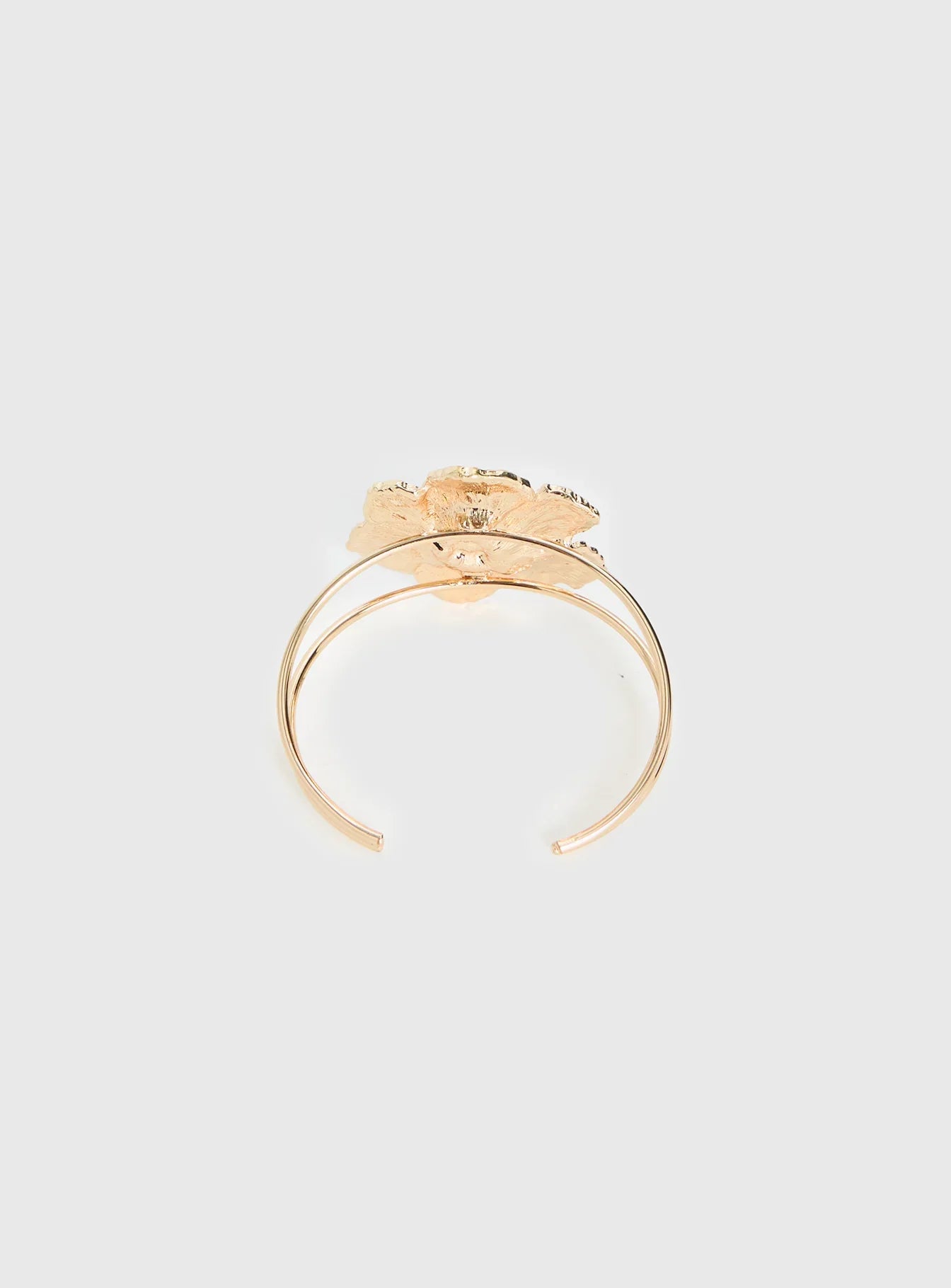 Set Adrift Flower Cuff Gold