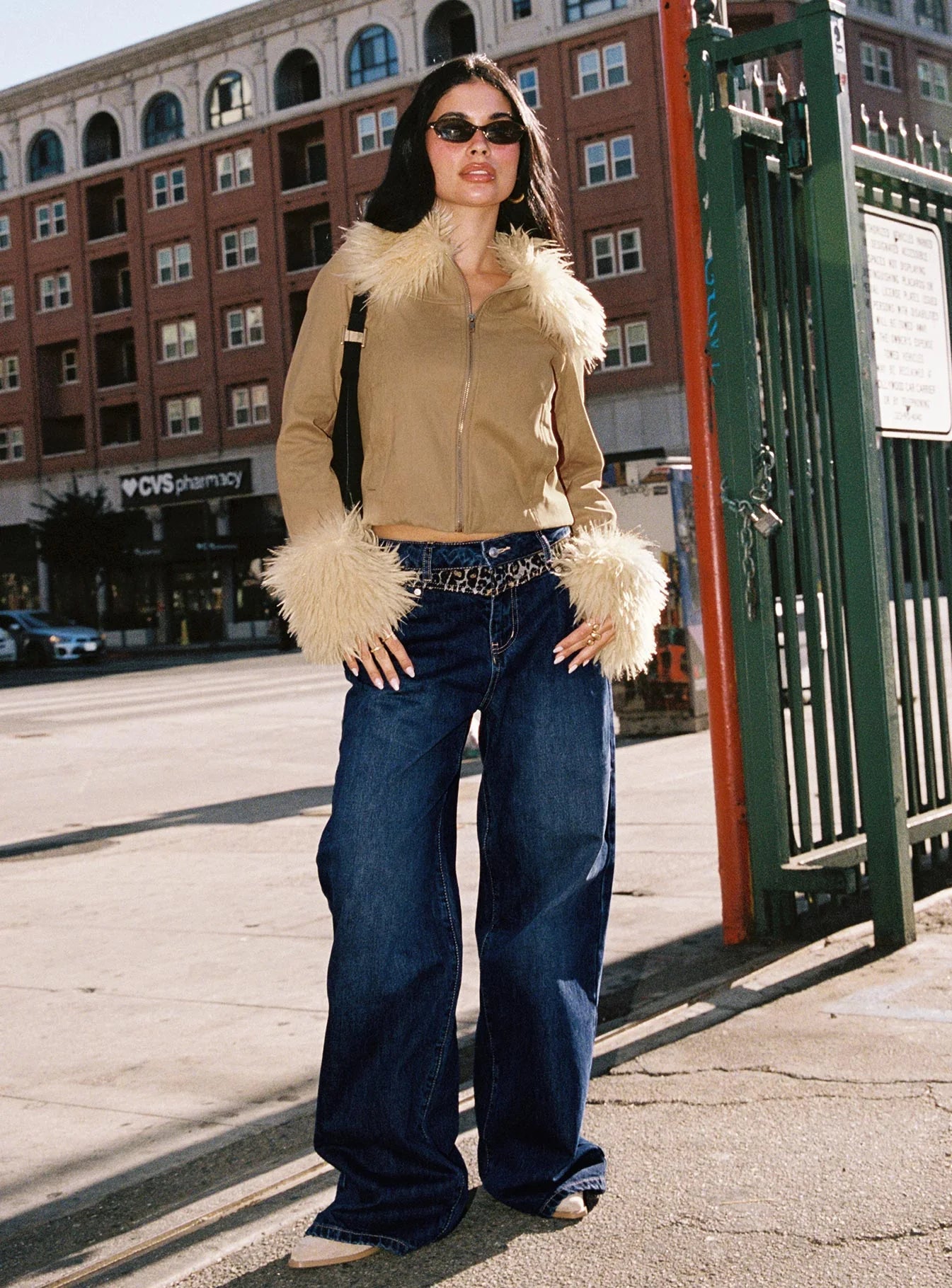 Savenna Mid Rise Wide Leg Jeans Dark Wash Leopard