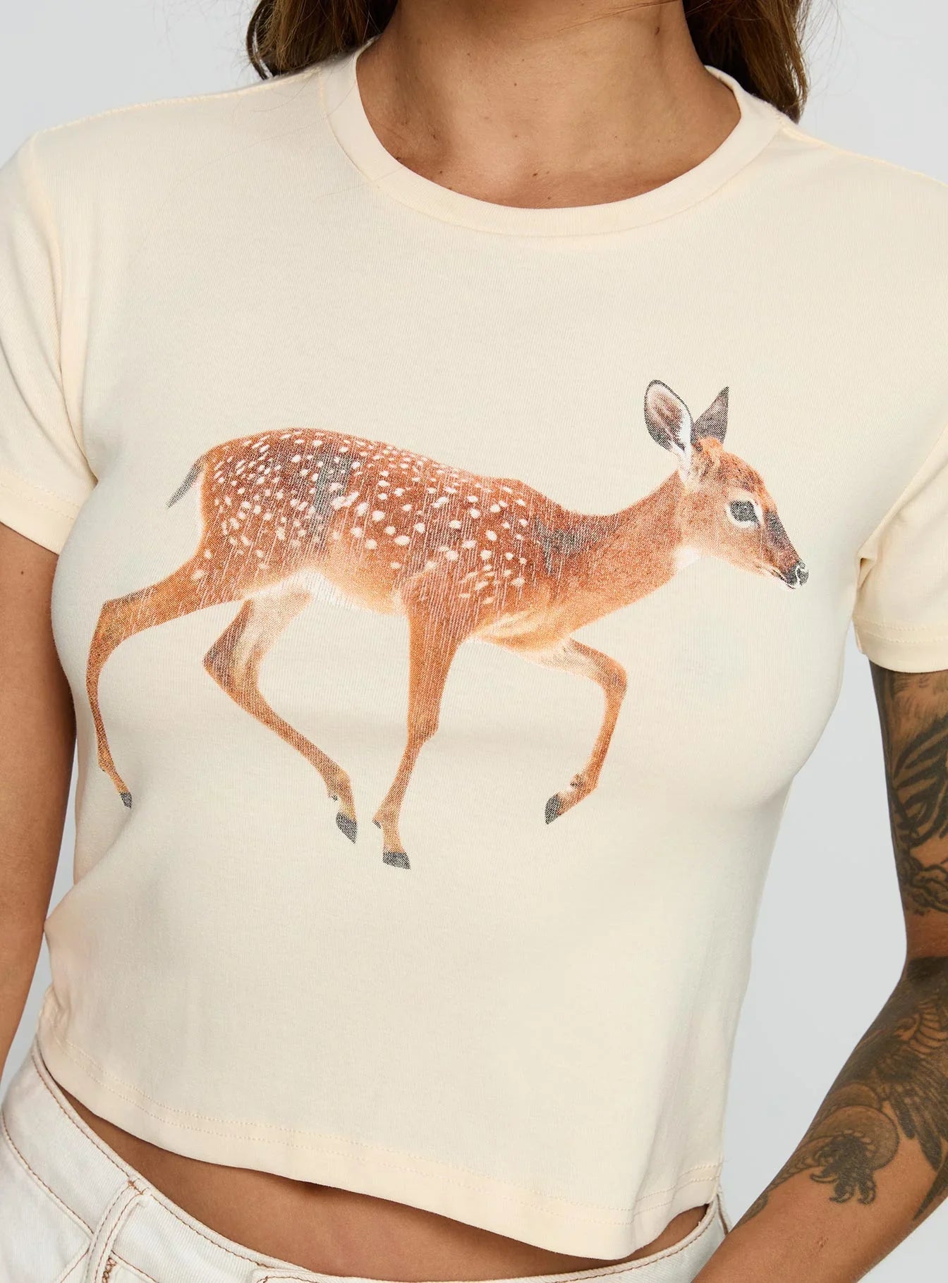 Dearly Loved Graphic Baby Tee Cream