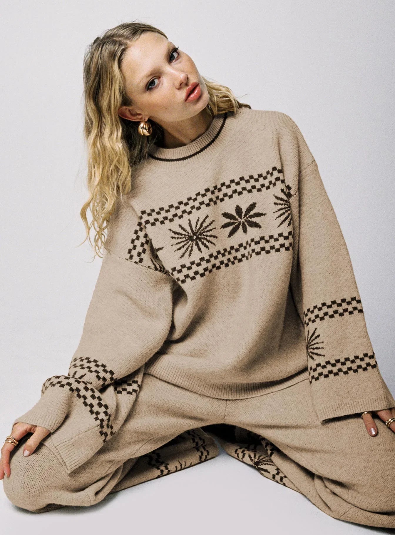 Anok Graphic Sweater Cream Brown