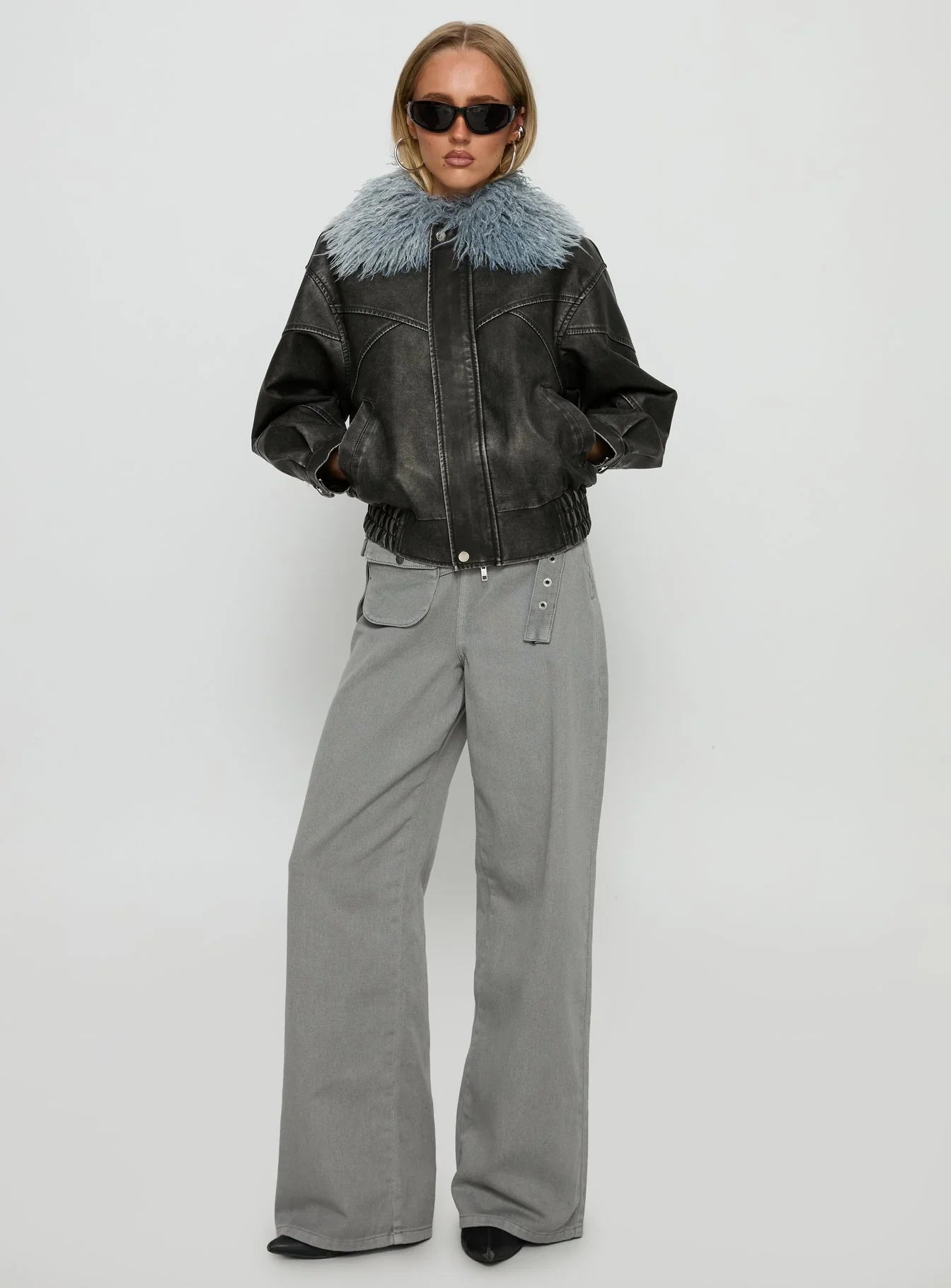 Brittanni Fluffy Collar Jacket Black / Blue