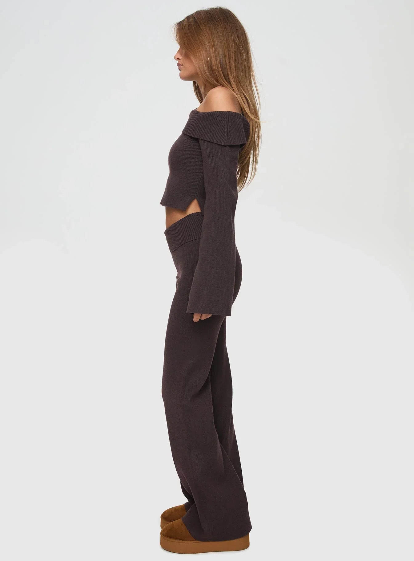 Sina Off The Shoulder Top Chocolate