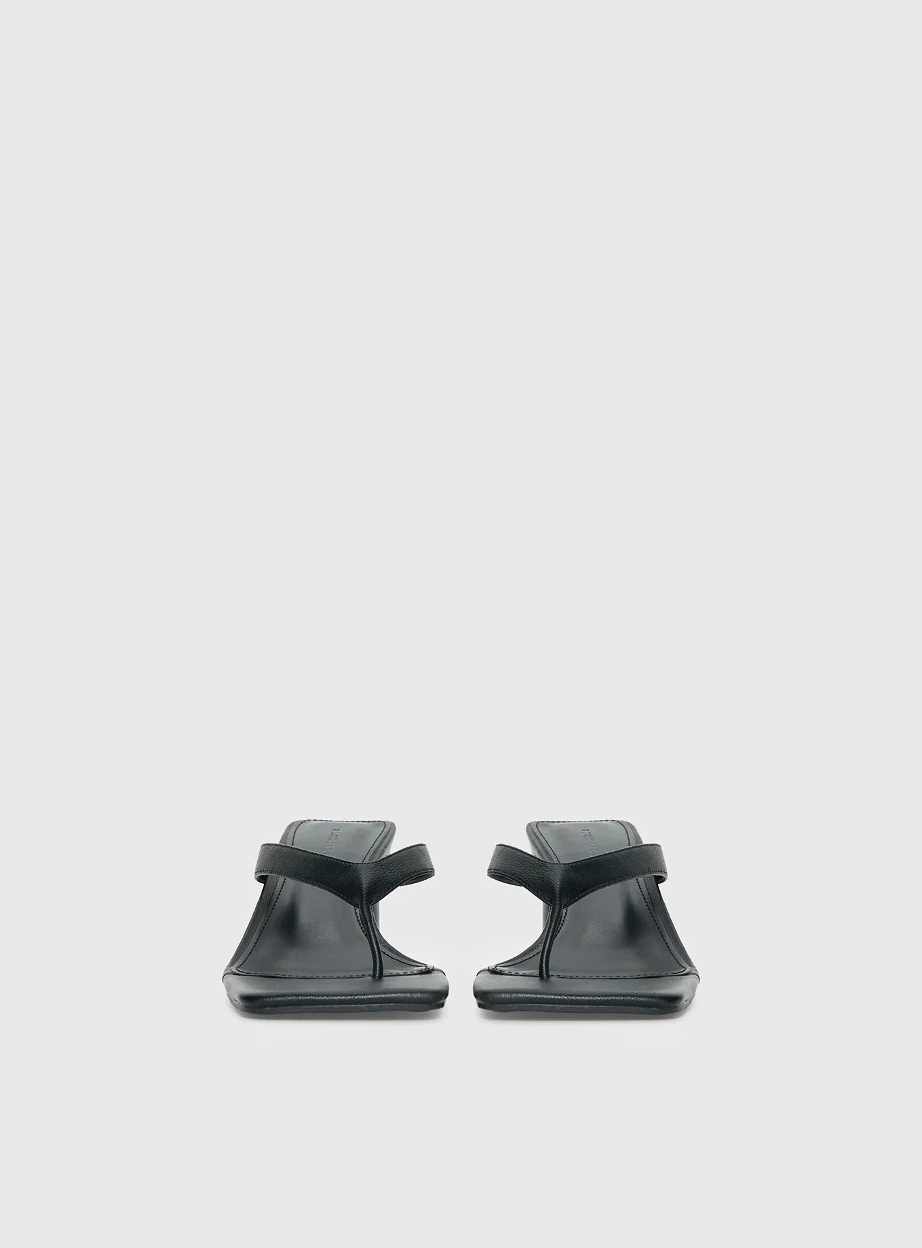 The Mona Heels Black