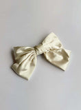 Walters Hair Bow Beige
