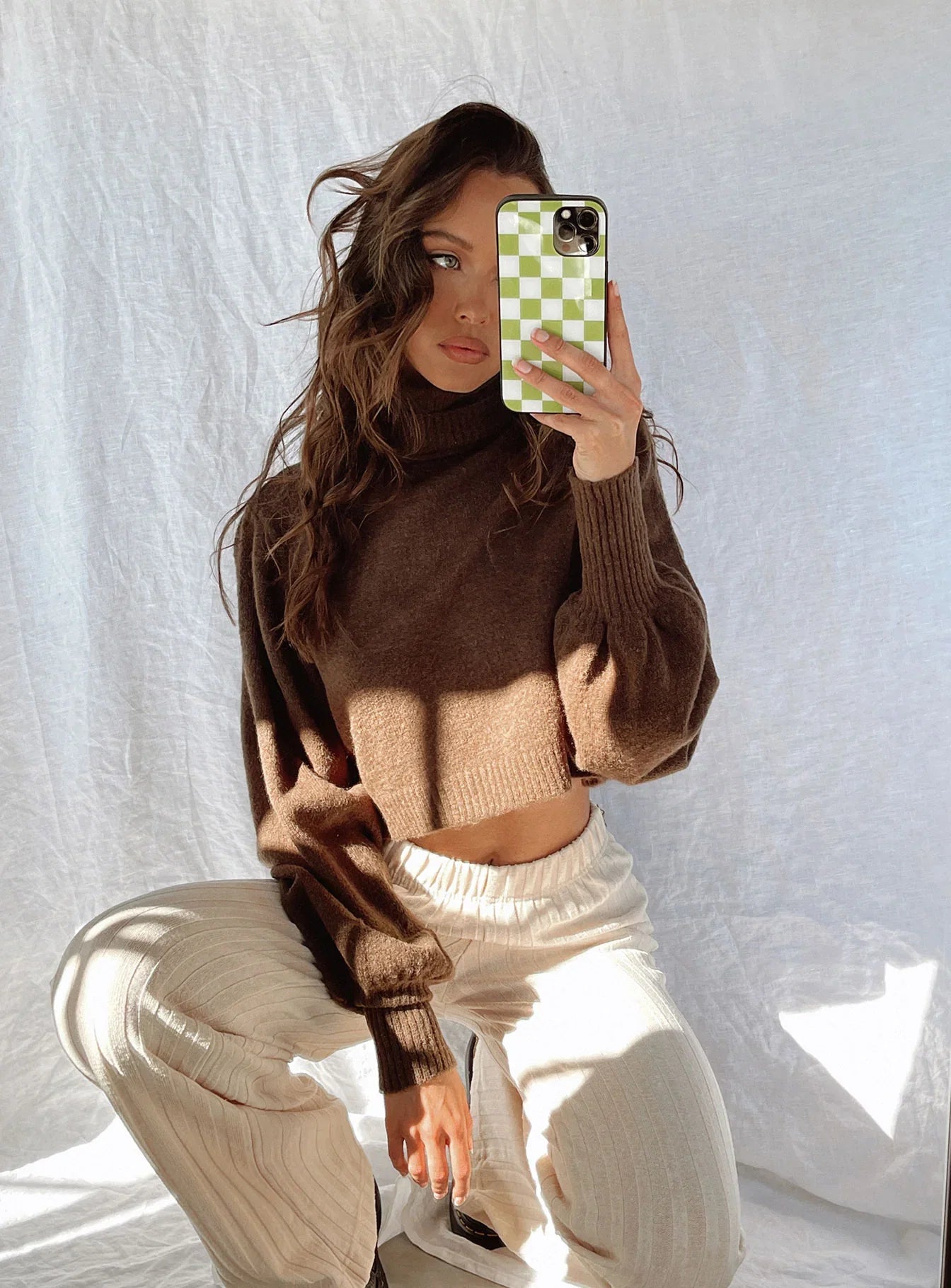 Zahara Cropped Turtleneck Sweater Brown