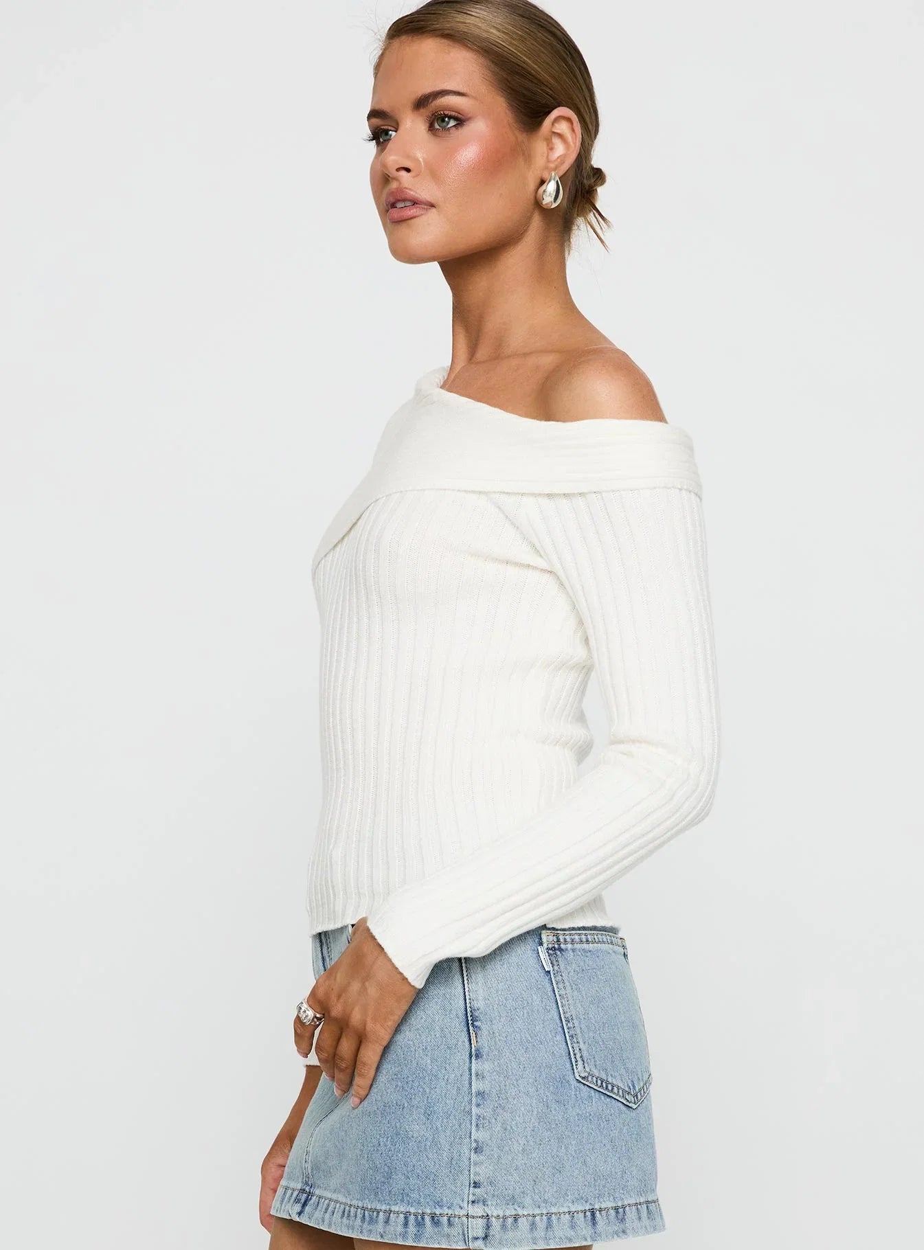 Jaybell Cold Shoulder Sweater White