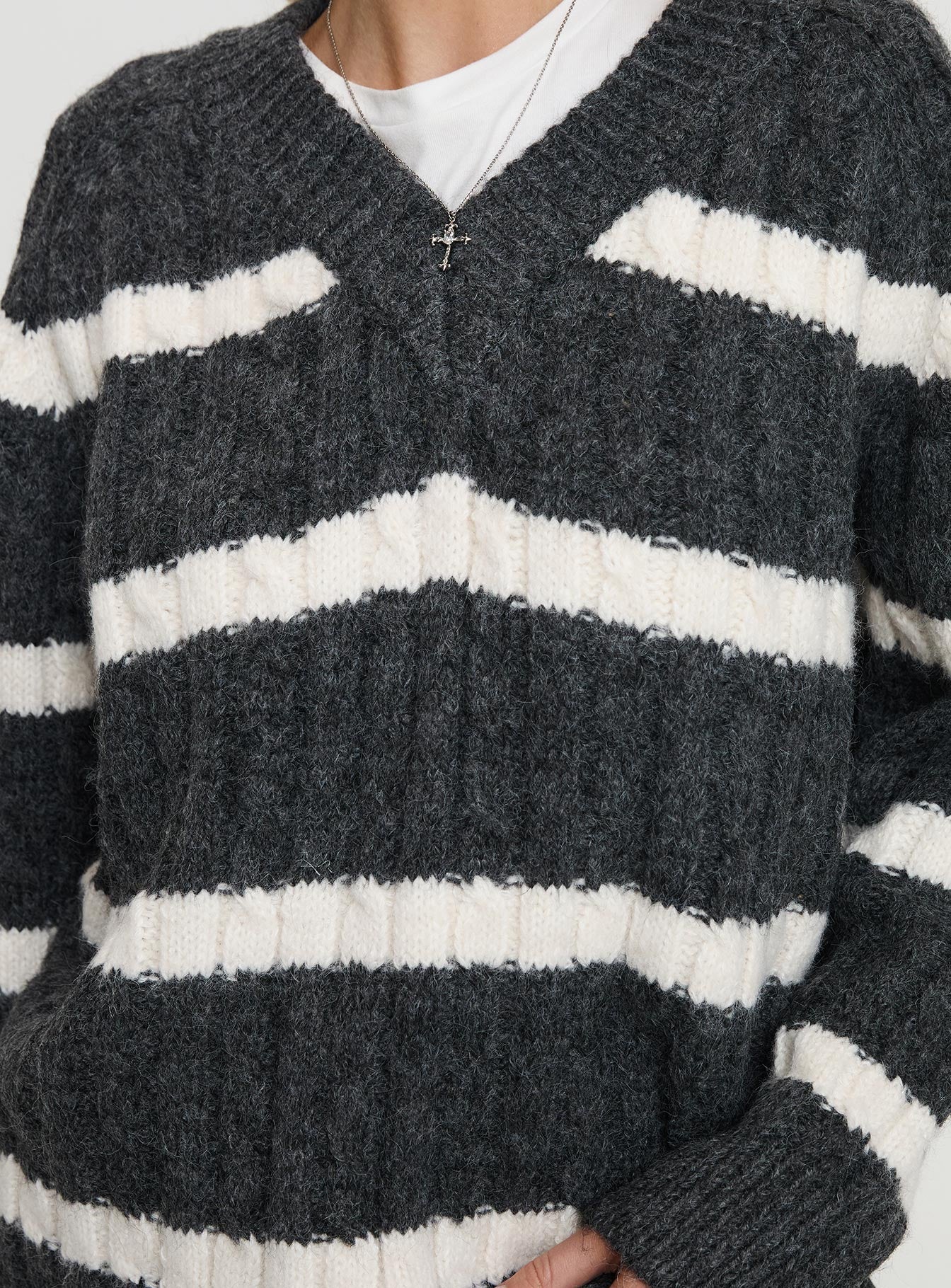 Percivill Knit Sweater Grey Cream