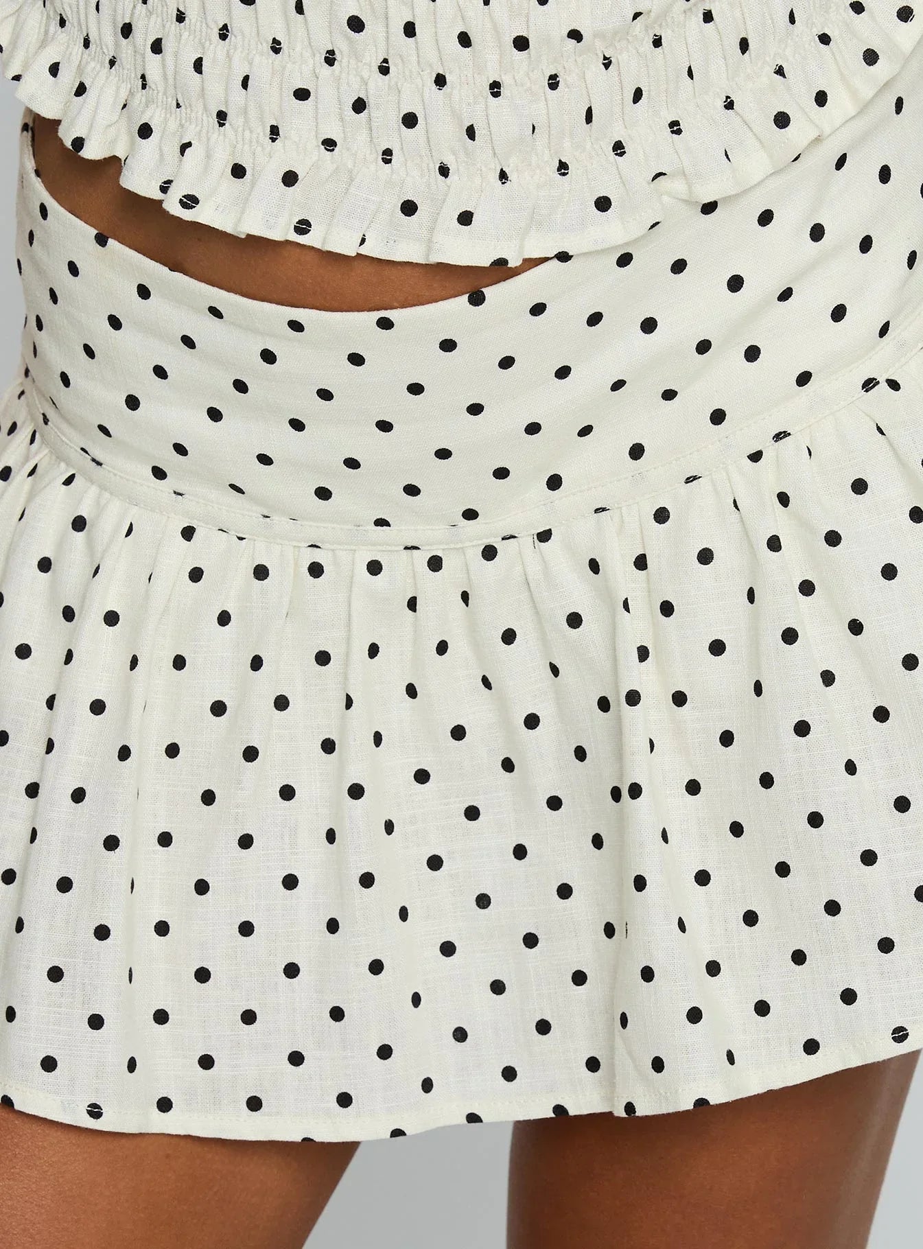 Tovie Frill Linen Blend Skort Cream Polka Dot