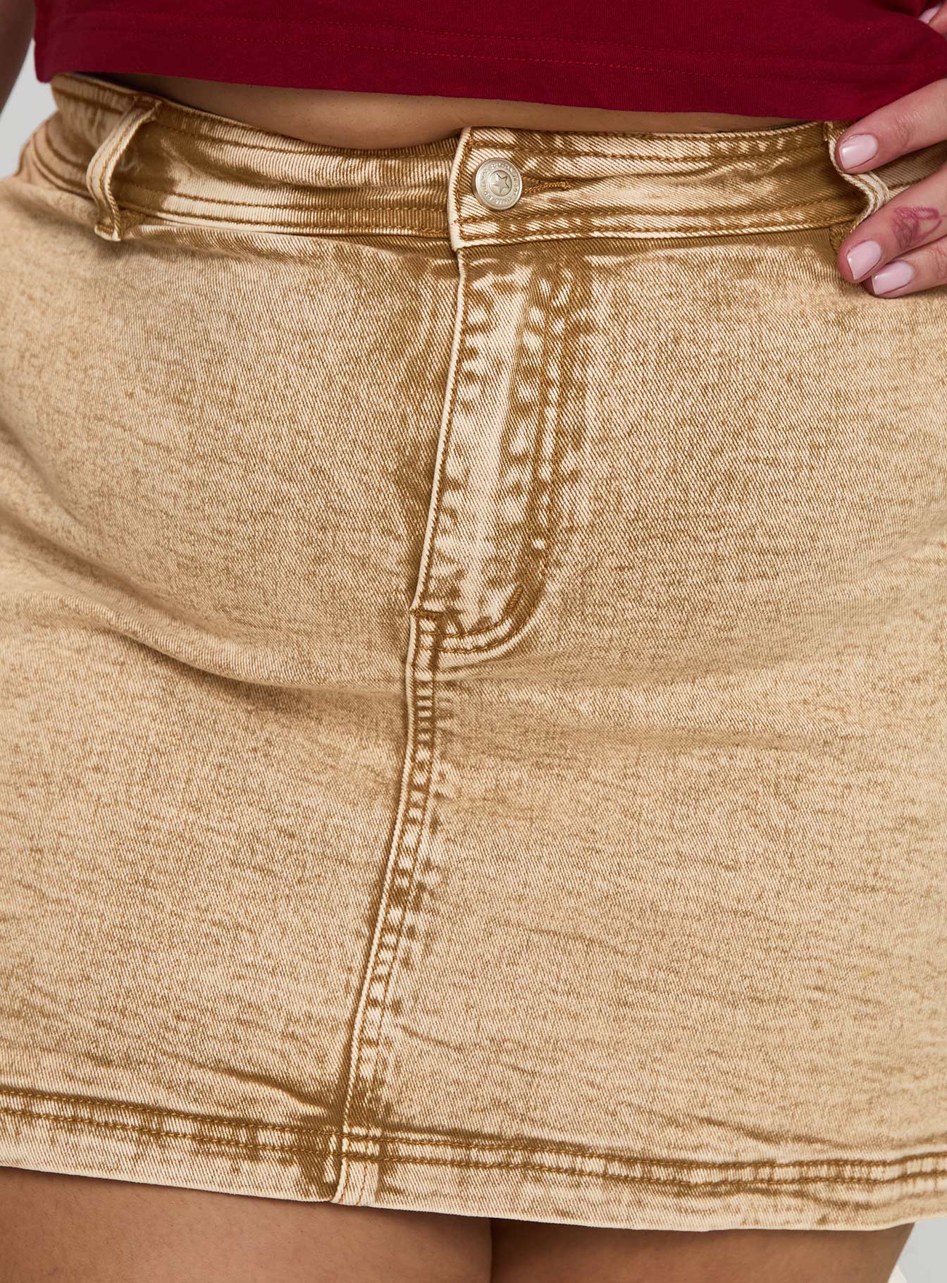 Velveta Low Rise Denim Skirt Camel Curve